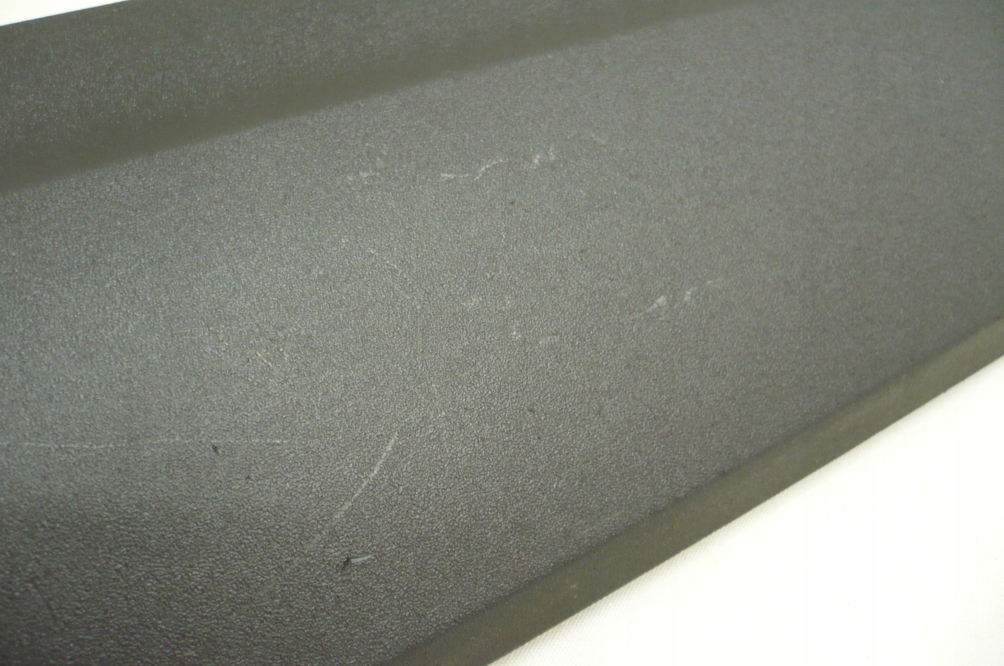 AUDI Q5 and 08- moulding door right front