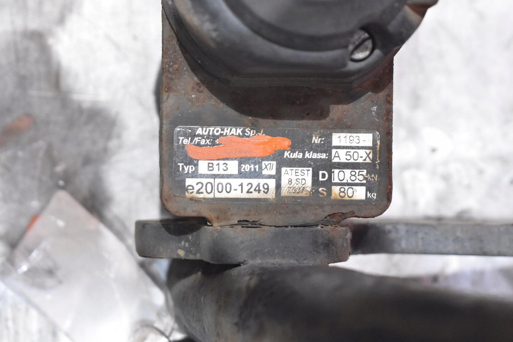 tow BMW X3 E83 LIFT 06-10