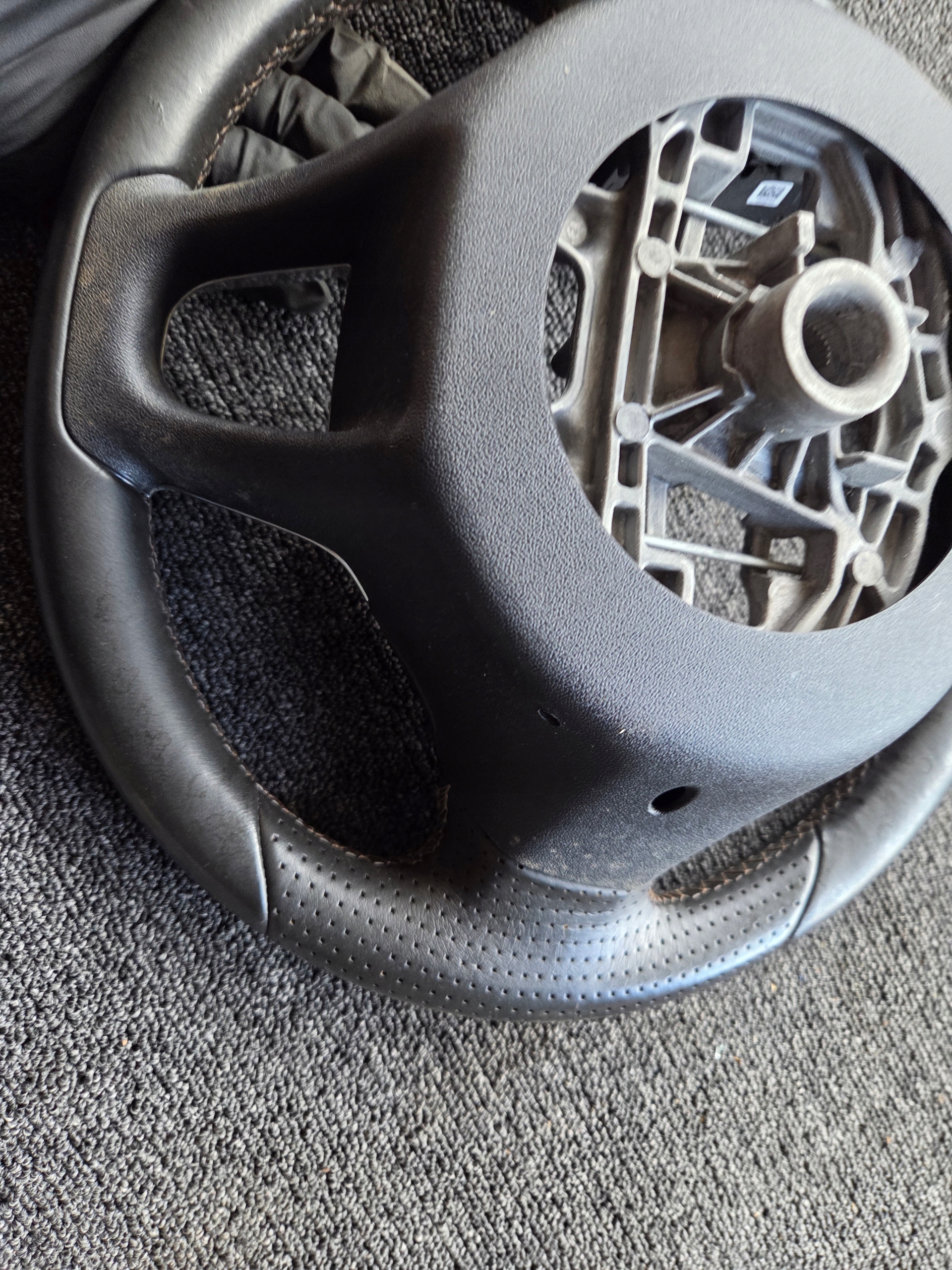 lenkrad MULTIFUNKCJA PEUGEOT 2008 6191372