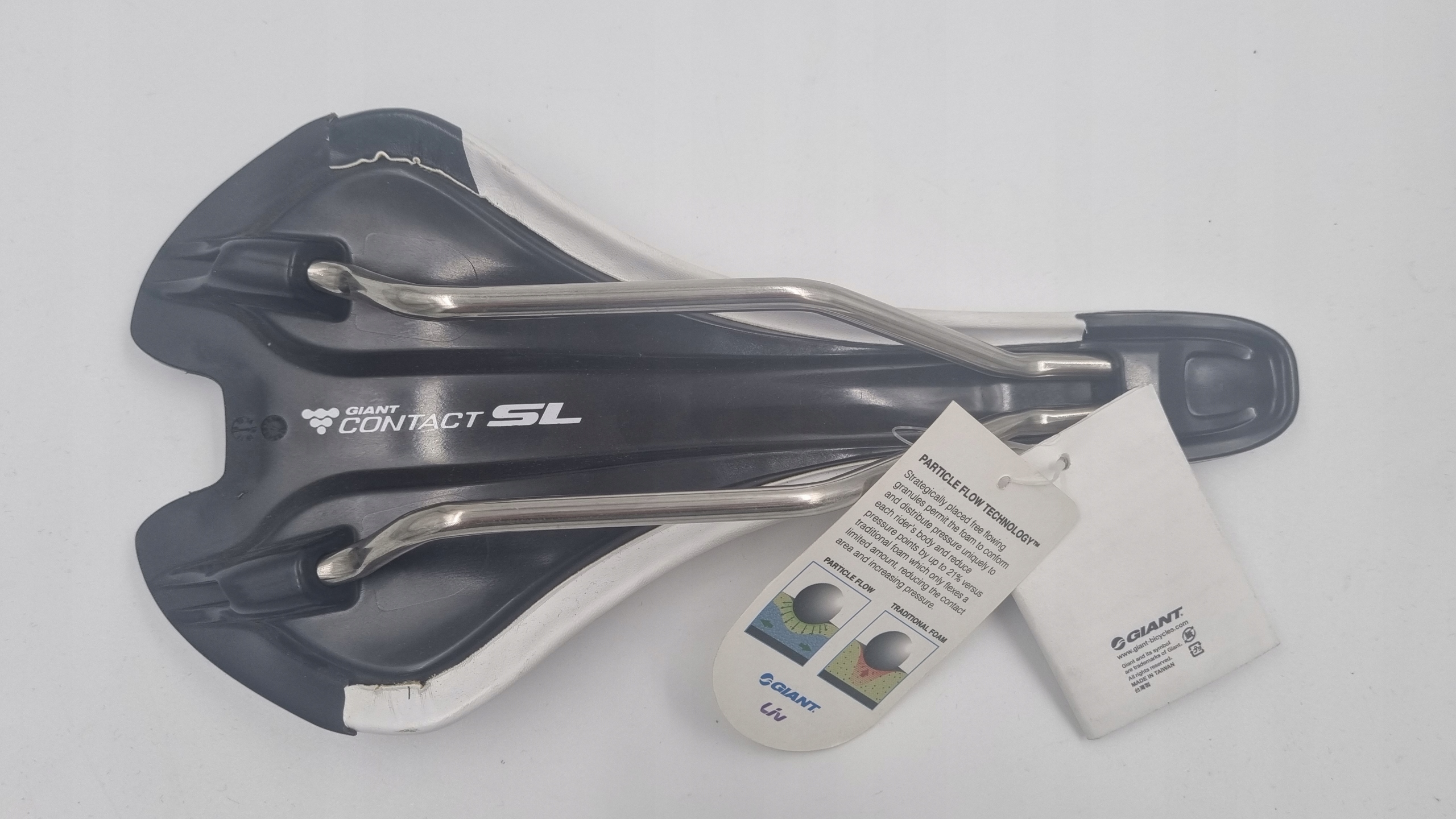 Siodełko GIANT Conract SL Neutral (334) Szerokość 145 mm