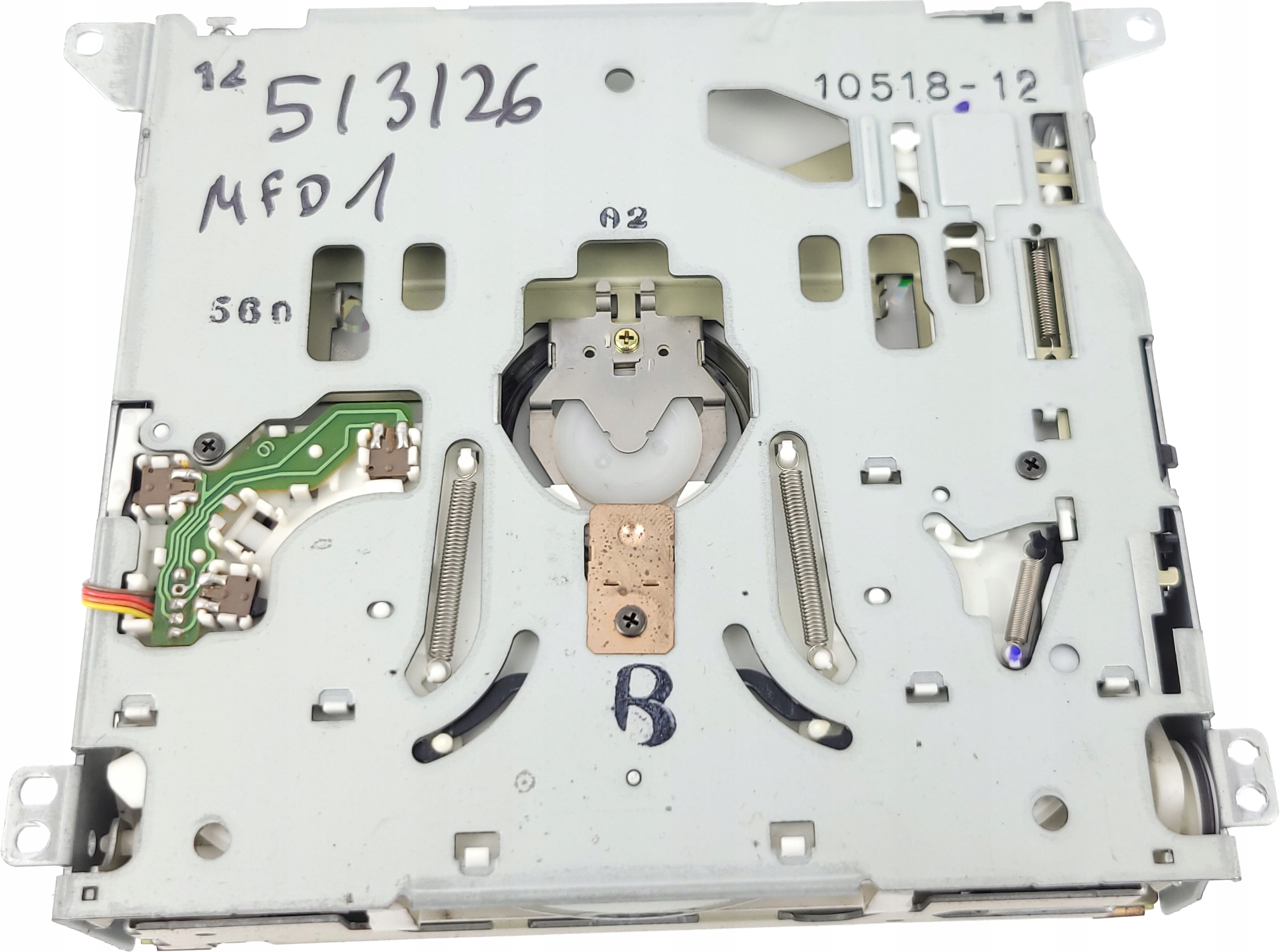 VW PASSAT B5 GOLF IV NAPED CD Rechner MFD1 MFD 1 NAVIGATION SYSTEM