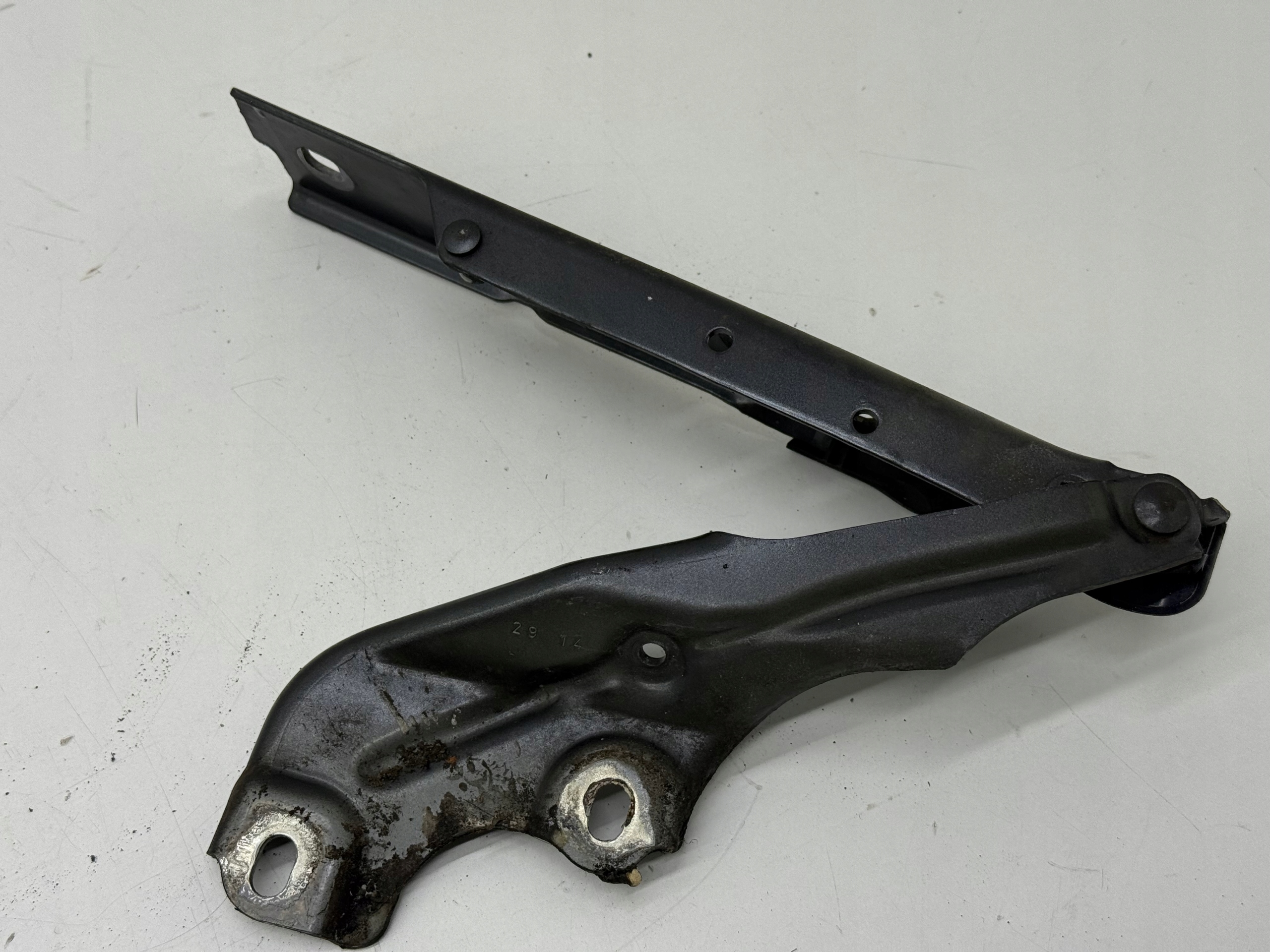 AUDI A7 A6 C7 hinge bonnets pokrywy of the engine colour LZ7S left original