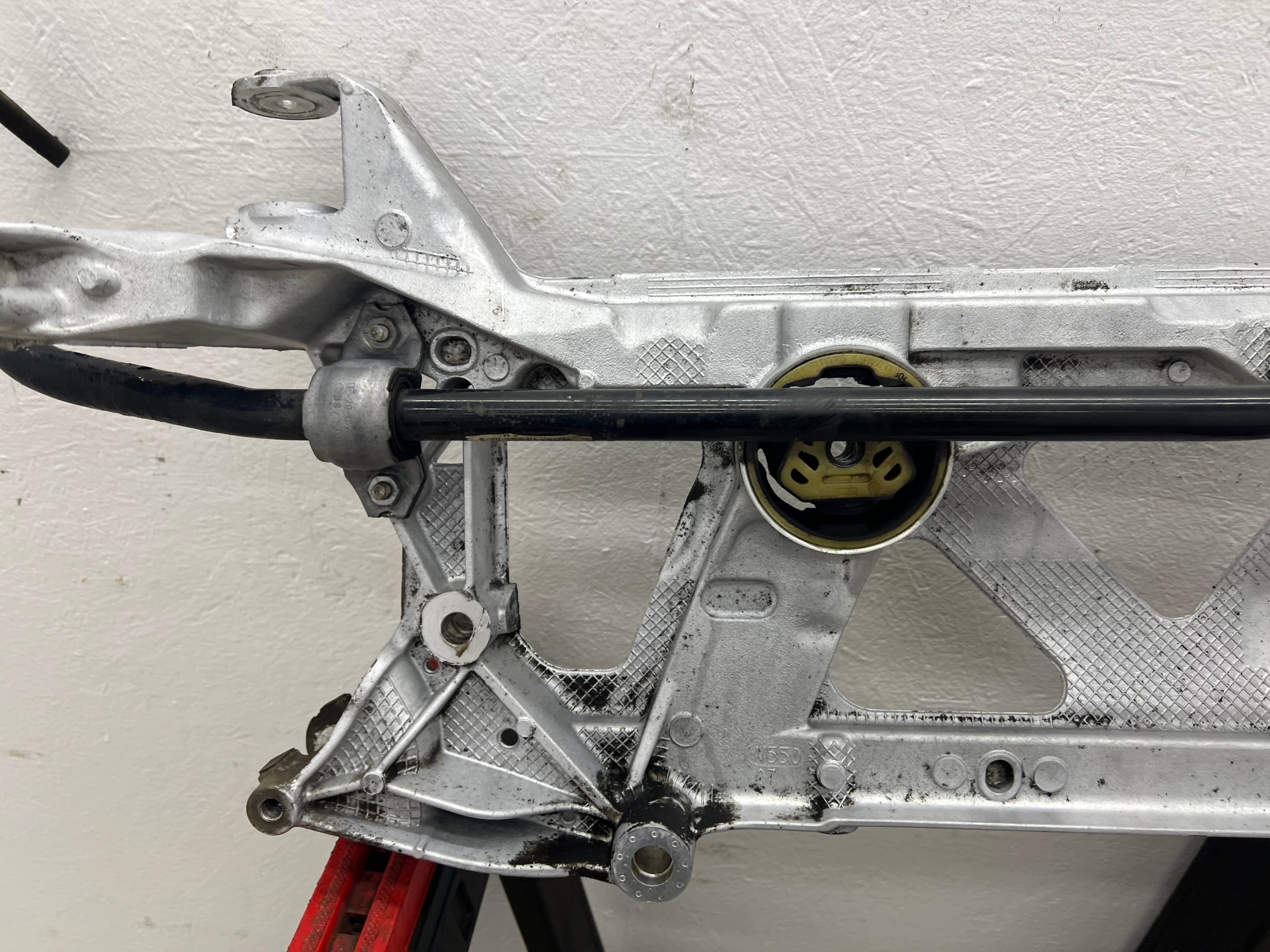 AUDI A3 8V VW GOLF VII subframe axle beam below engine LAWA sider 5Q0199369G