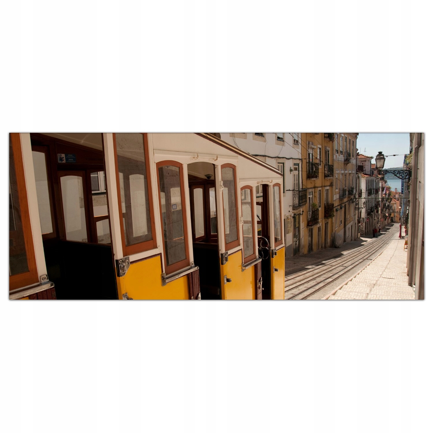 

Obraz Szklany Foto-obraz Lizbona Tramwaj 125x50