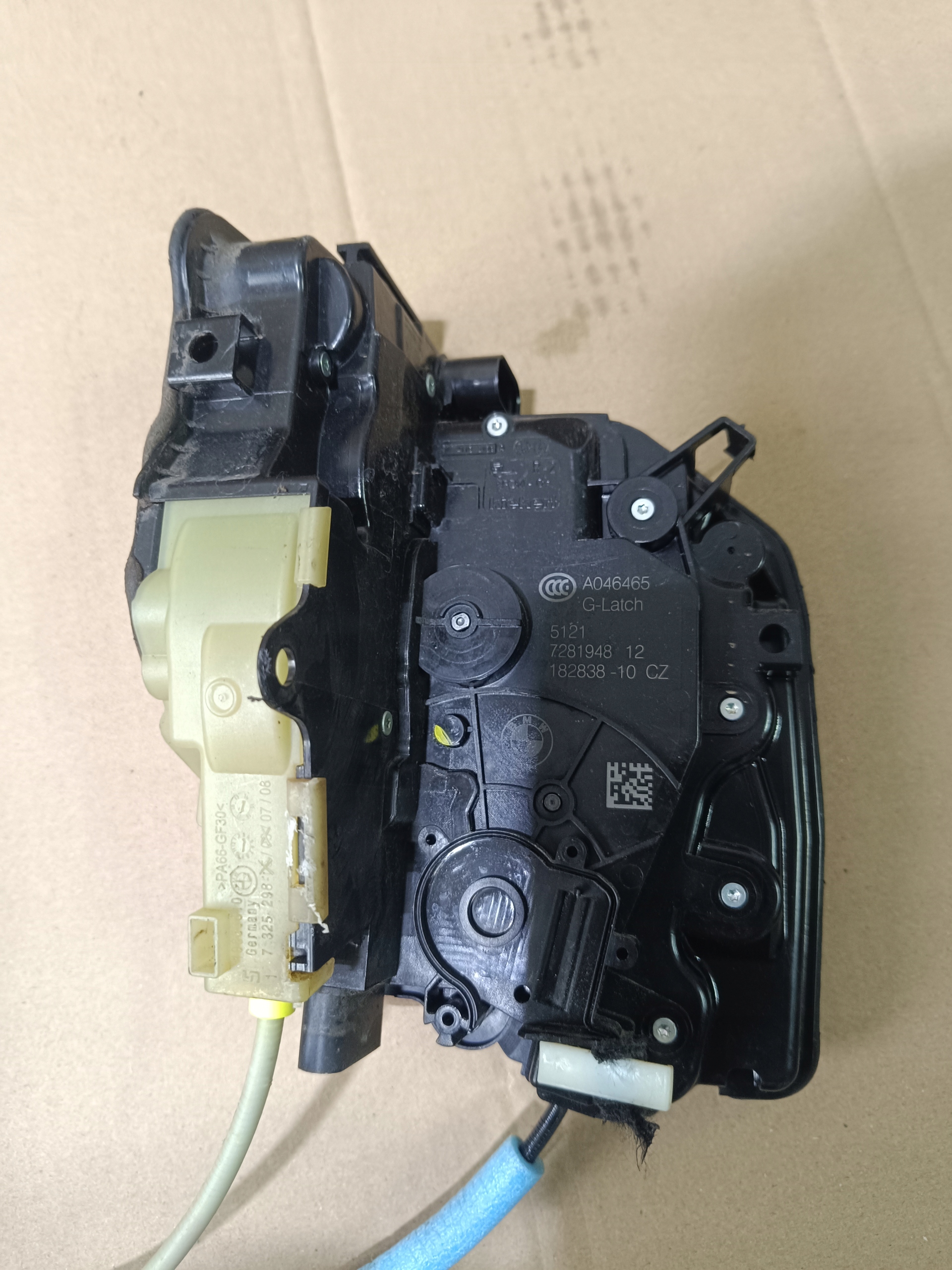 ZAMEK DOCIAG DRZWI 7281948 BMW X5 F15 Producent części BMW