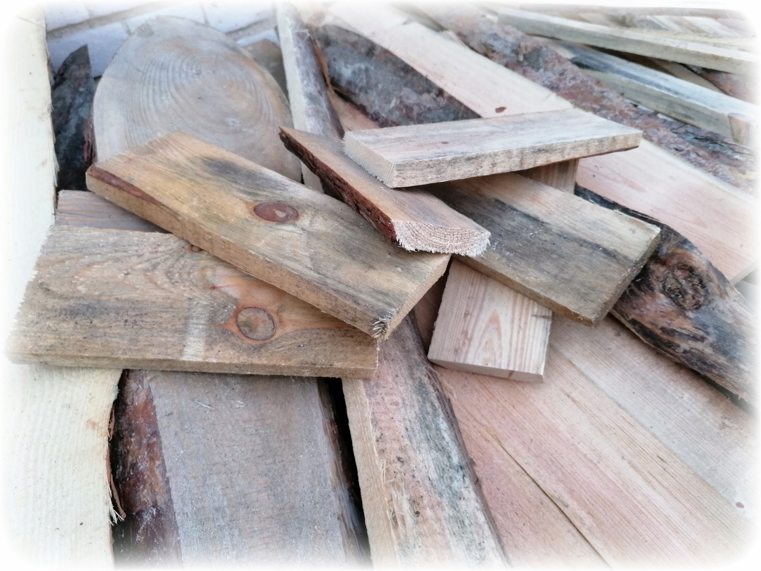 Gruba rozpałka drewno super opał suche MIX 30 kg Marka inna