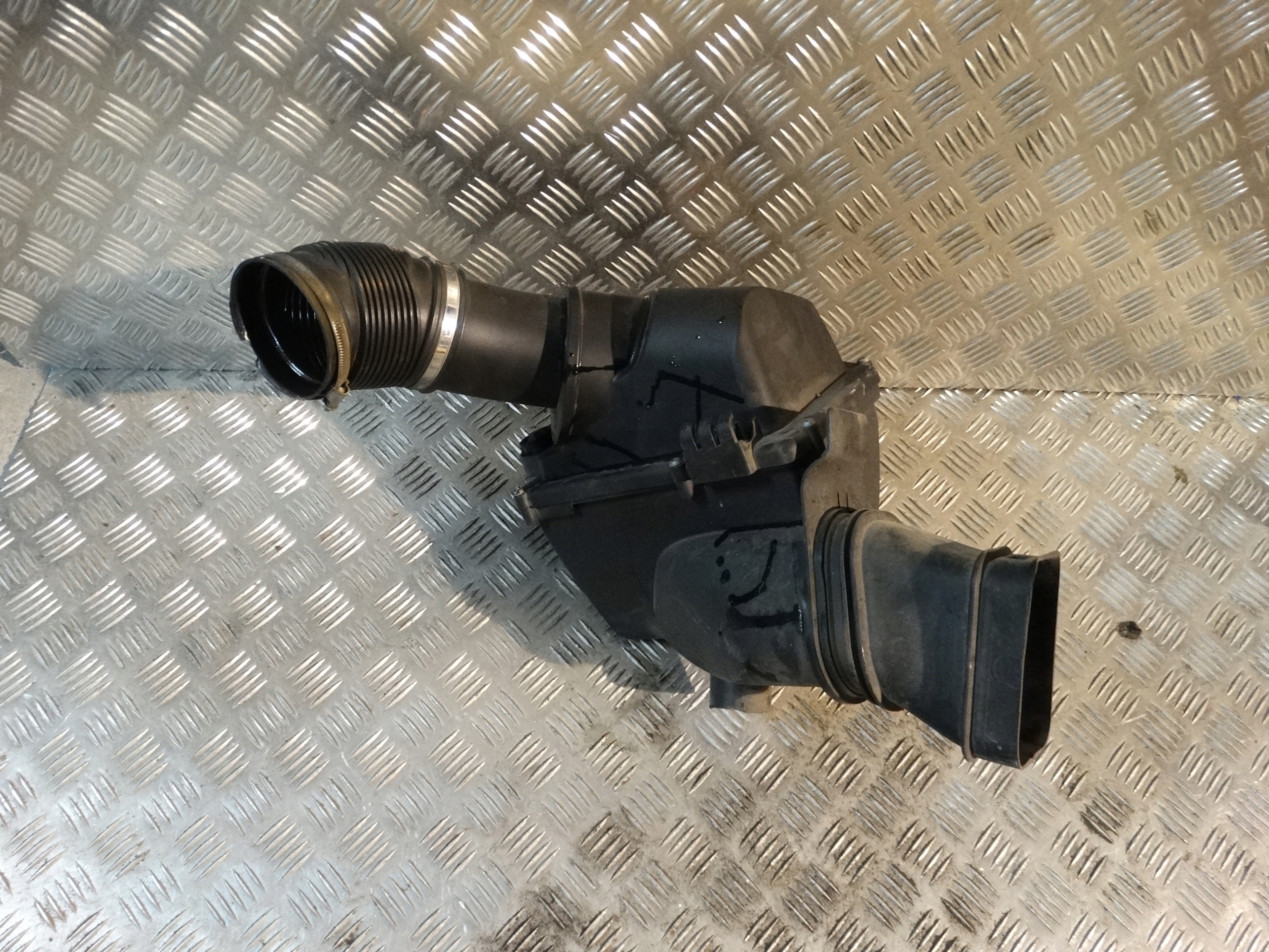 IDEALNA GEHÄUSE FILTER LUFT LINKS BMW M5 M6 1