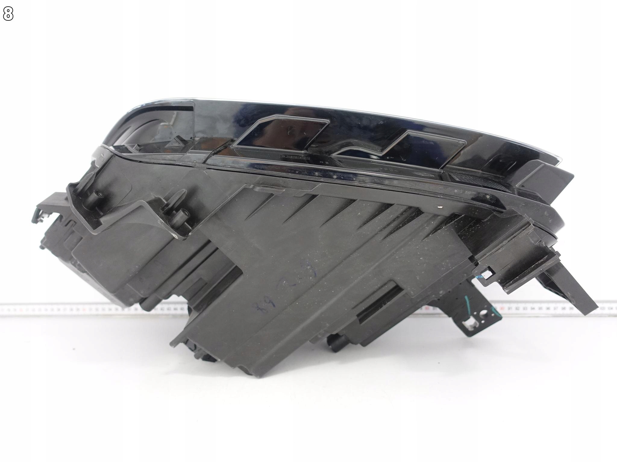 CUPRA TAVASCAN 11H 24- light FULL LED right front EUROPA
