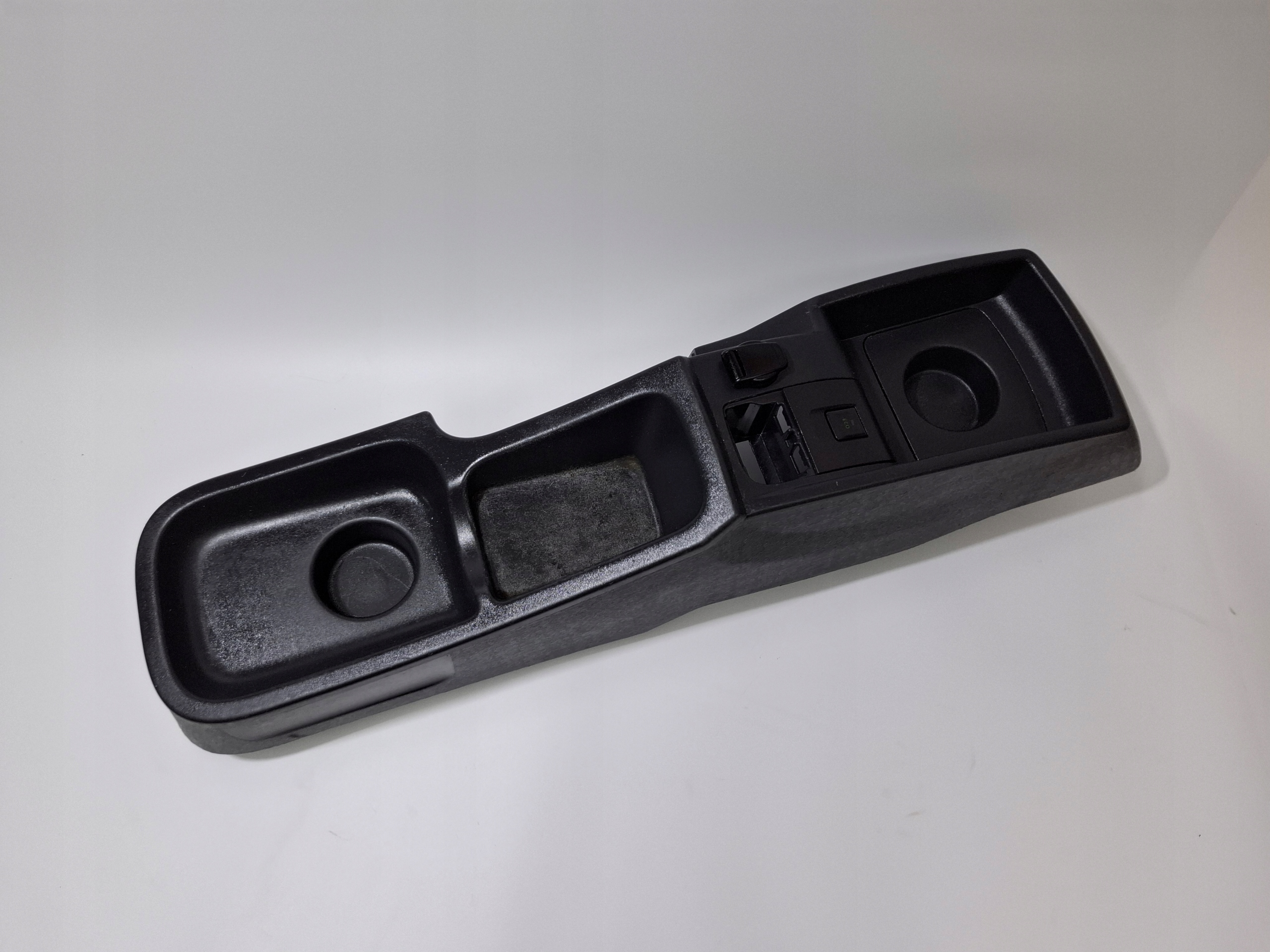 тунель середина renault KANGOO II III РЕСТАЙЛИНГ 13-21 с.e. #7727