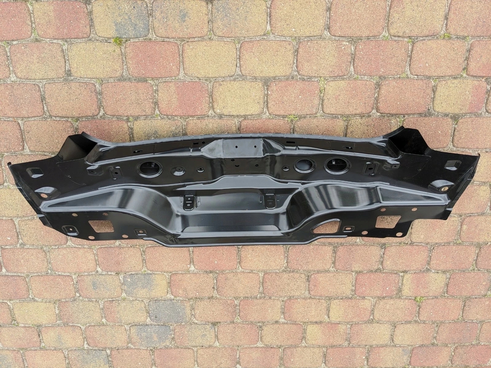 Mazda 3 I BK Sedan ściana pas tył tylny 04-09 Typ samochodu Samochody osobowe