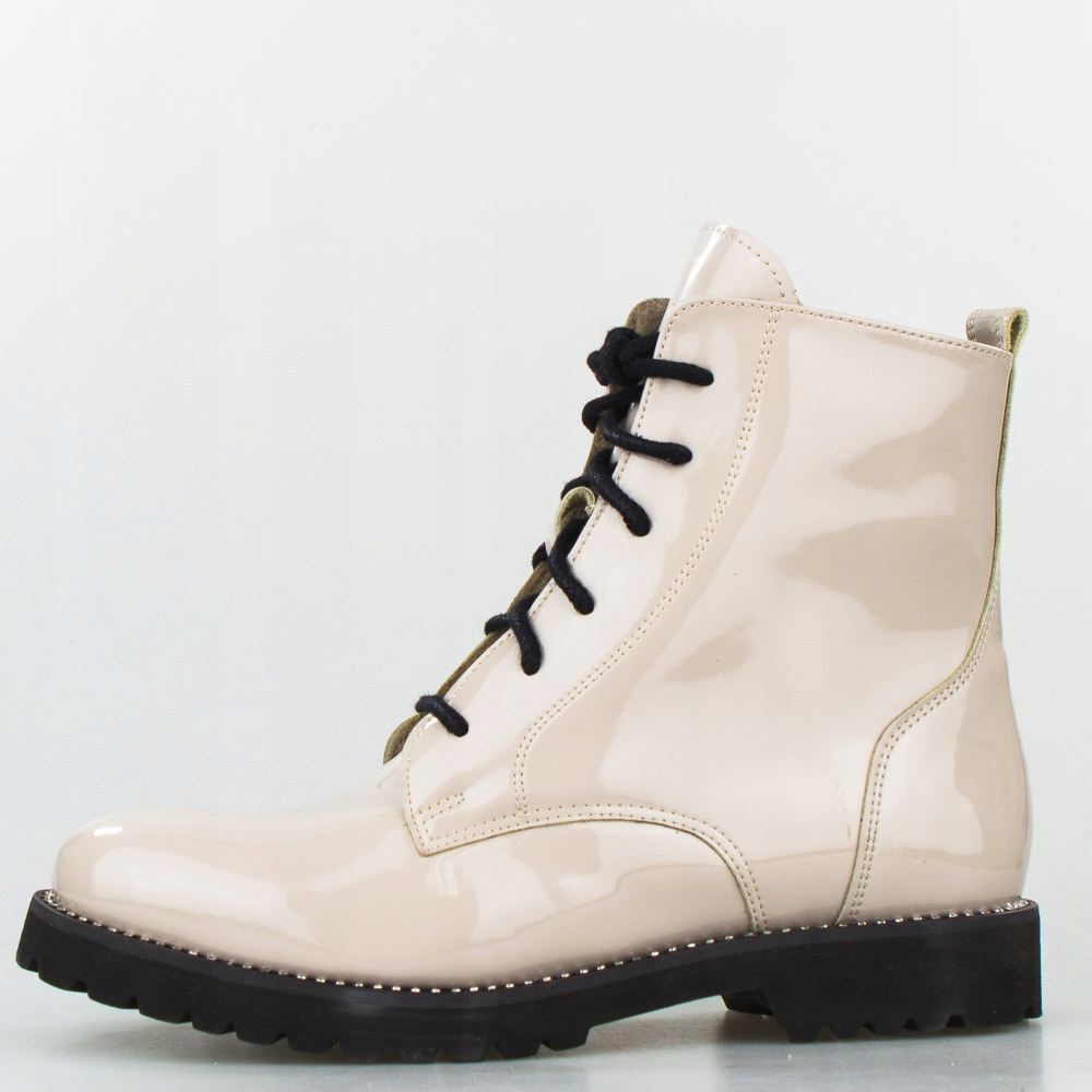 Béžové Lakované Workery S Vázáním Pěkné 40