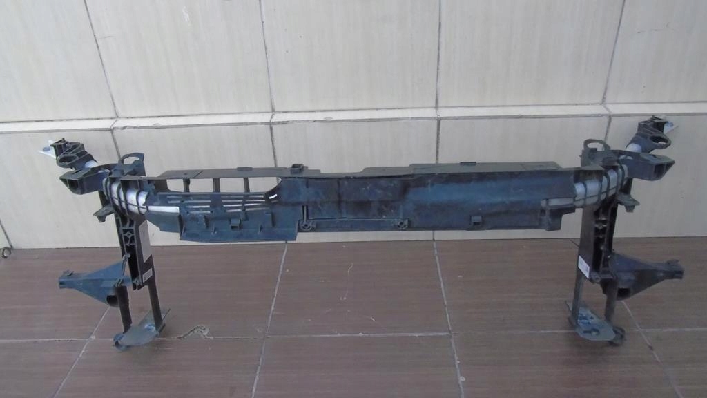 PAS PRZEDNI MERCEDES 117 CLA GLA 176 246 A B KLASA