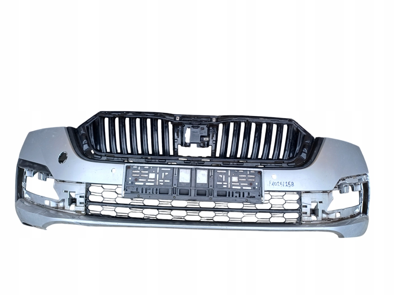 SKODA OCTAVIA 4 IV 19- ZDERZAK PRZÓD 5E3807221