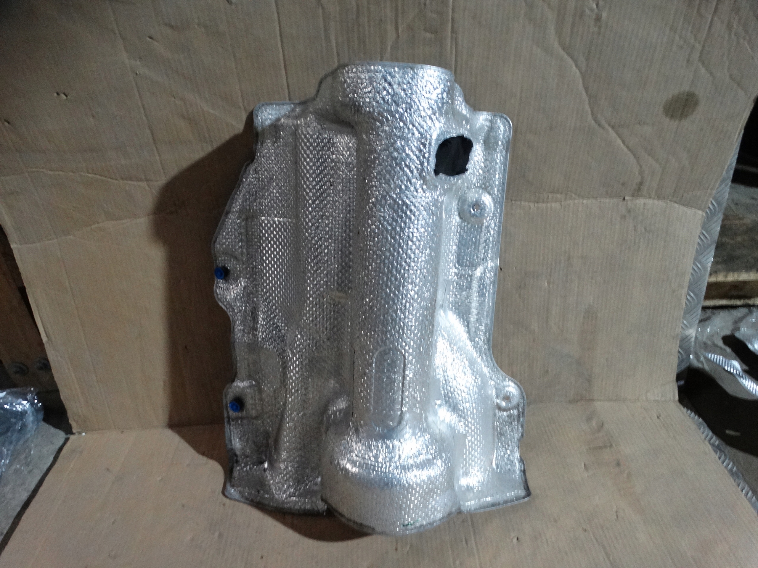 IDEALNA cover TERMICZNA MERCEDES W213 1