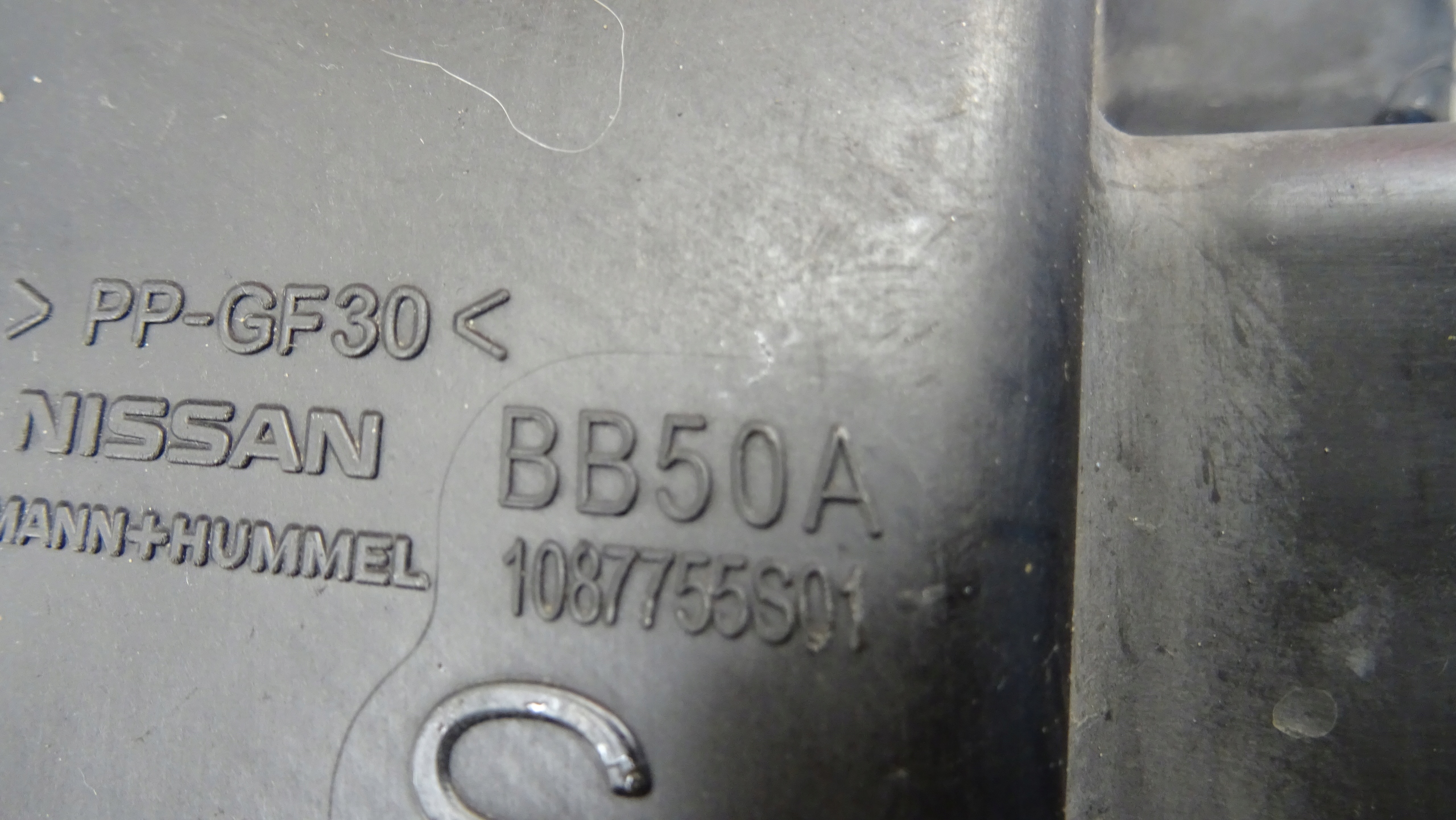 Nissan OE 1087755S01 Gehäuse filter luft