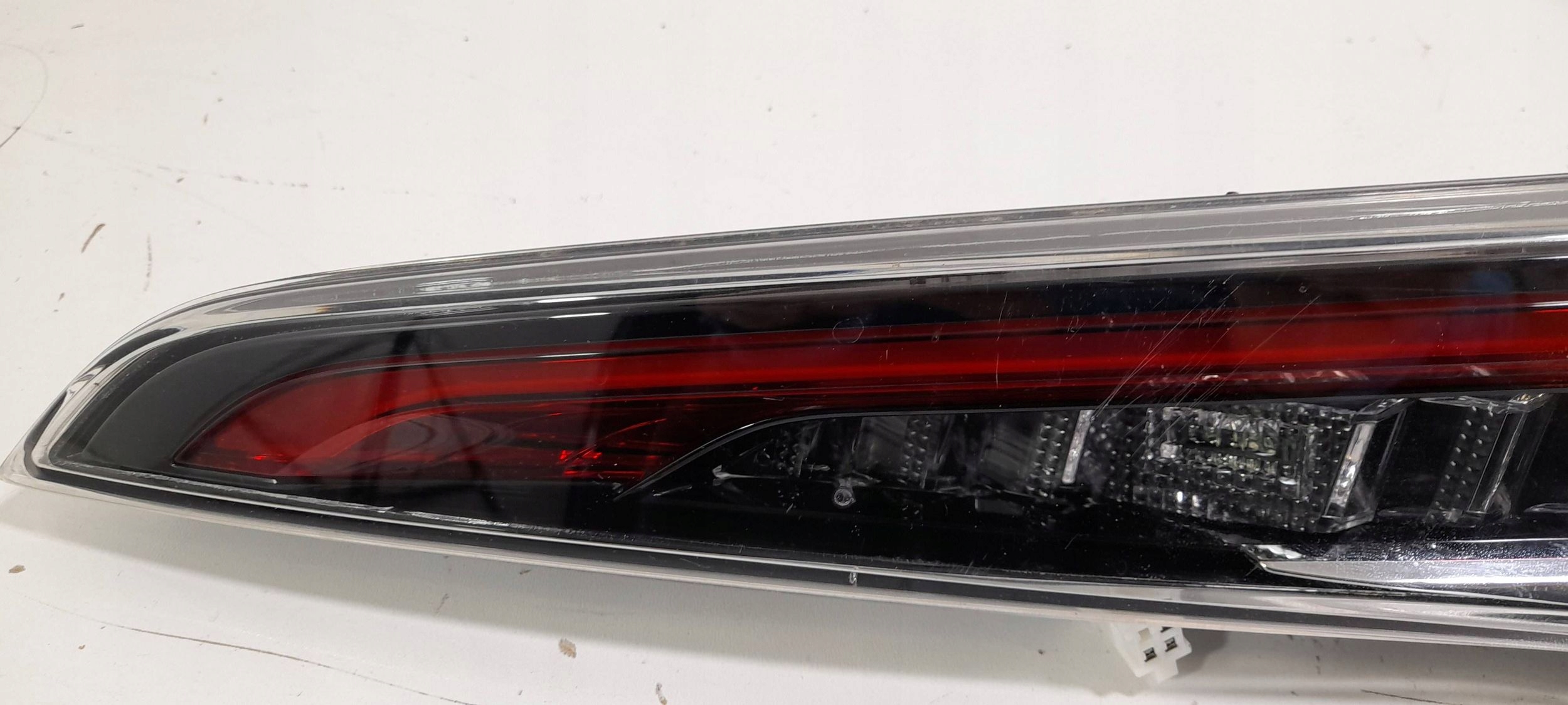 Toyota Corolla E21 Hatchback light rear right to the bonnet KOITO02429 (R316)