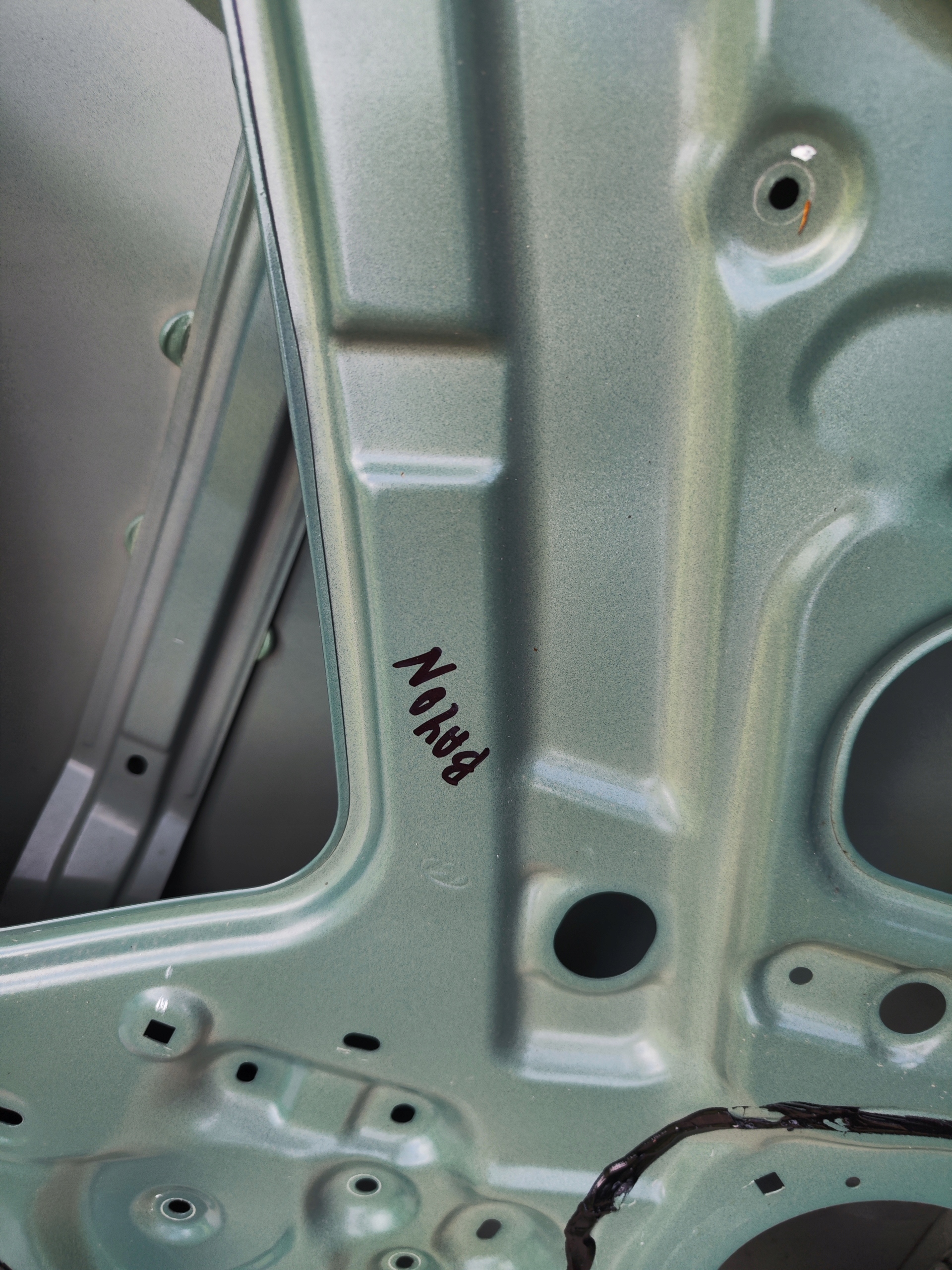 HYUNDAI BAYON 2021- door left rear. rear part left