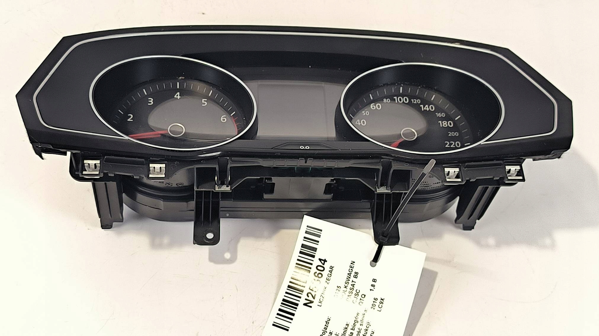 dials clock EU 3G0920750B VOLKSWAGEN PASSAT B8