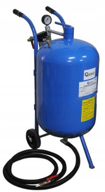 МОБИЛЬНЫЙ СИФОННЫЙ ПЕСКОСТРУЙНЫЙ АППАРАТ 76Л МАСКА 4 СОПЛА GWAR