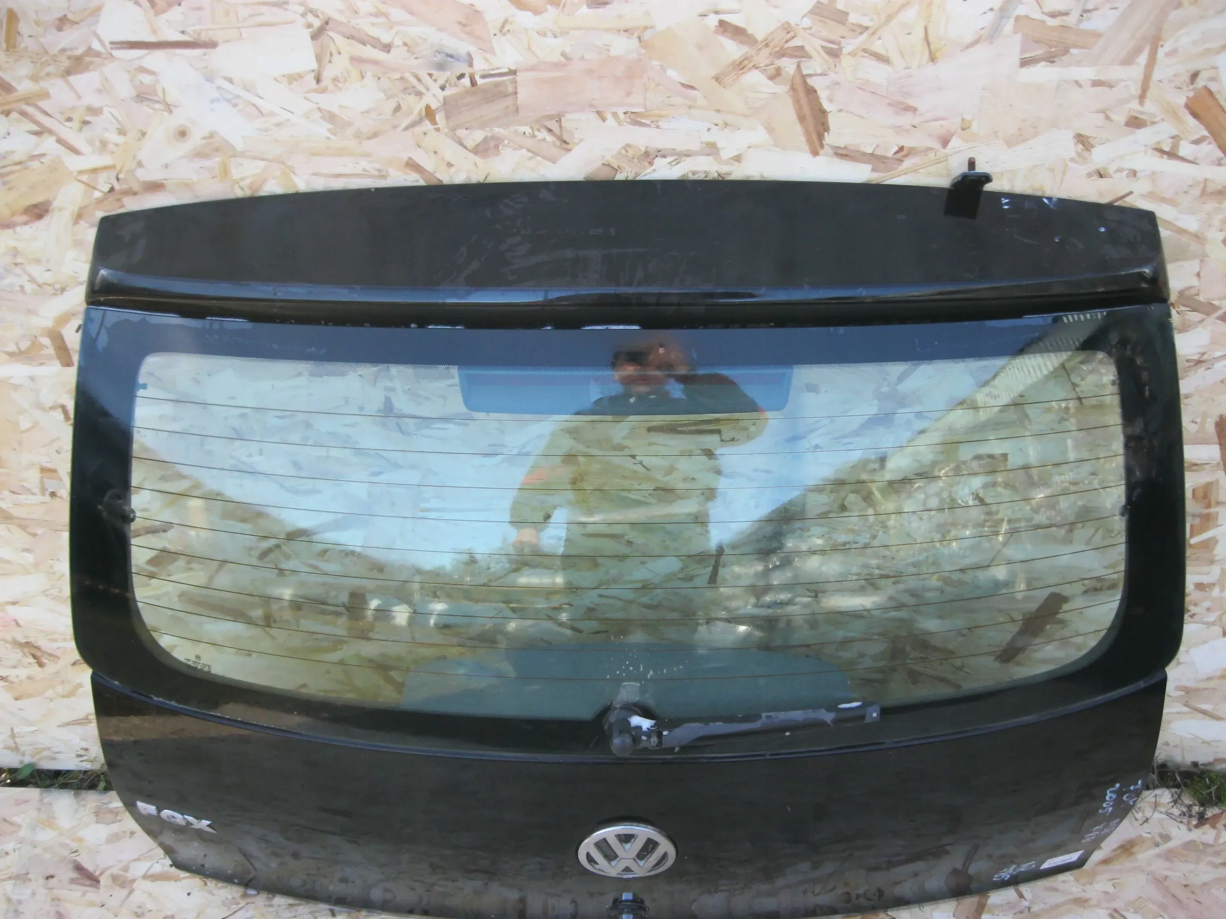 boot door VW Volkswagen Fox 03