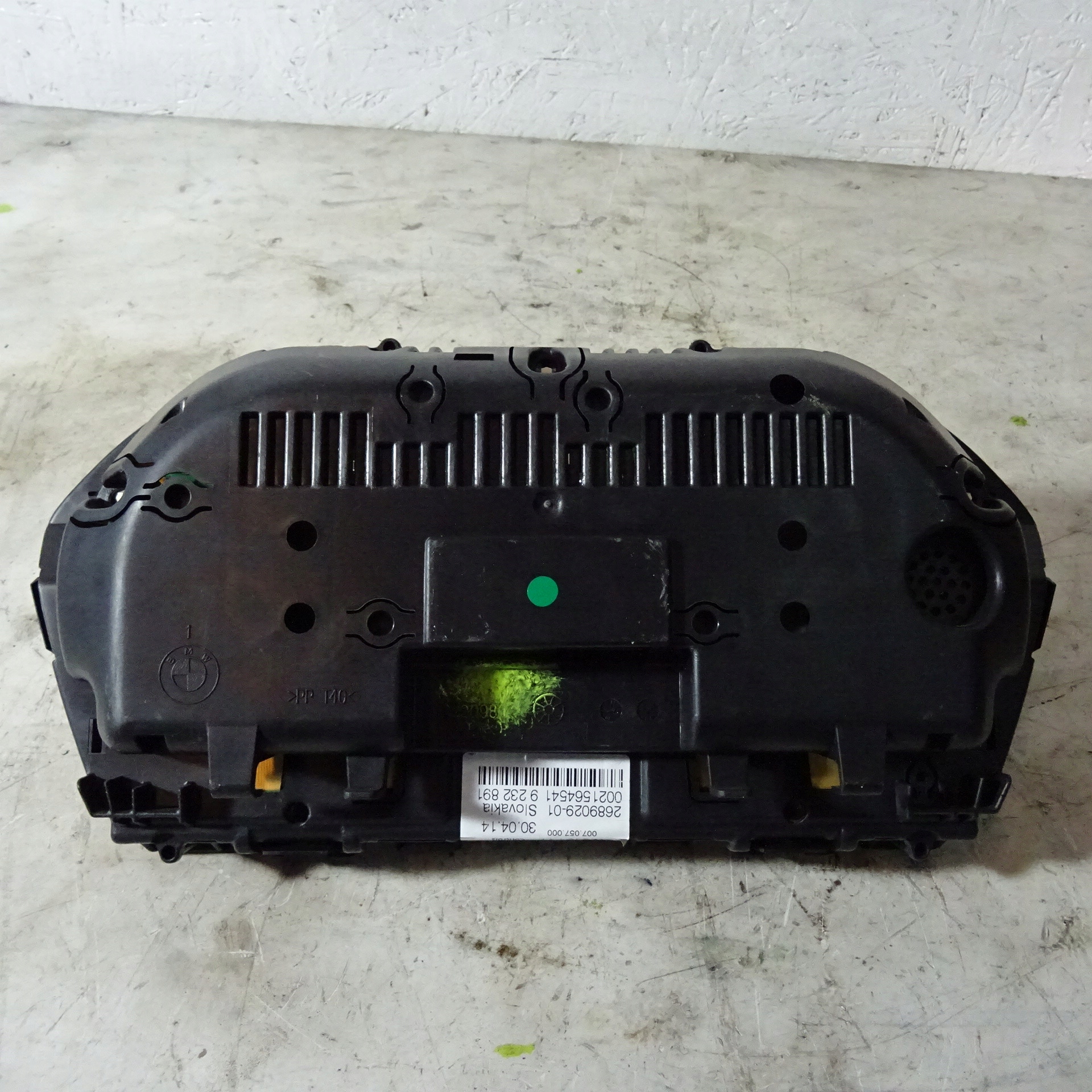 BMW 1 F20 1.6D dials 17649411