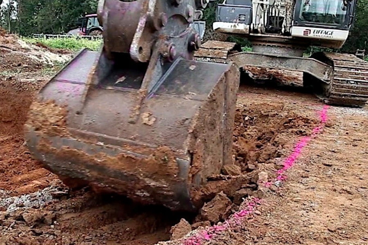 FARBA GEODEZYJNA SPRAY FLUO SOPPEC RÓŻOWA Pojemność 500 ml