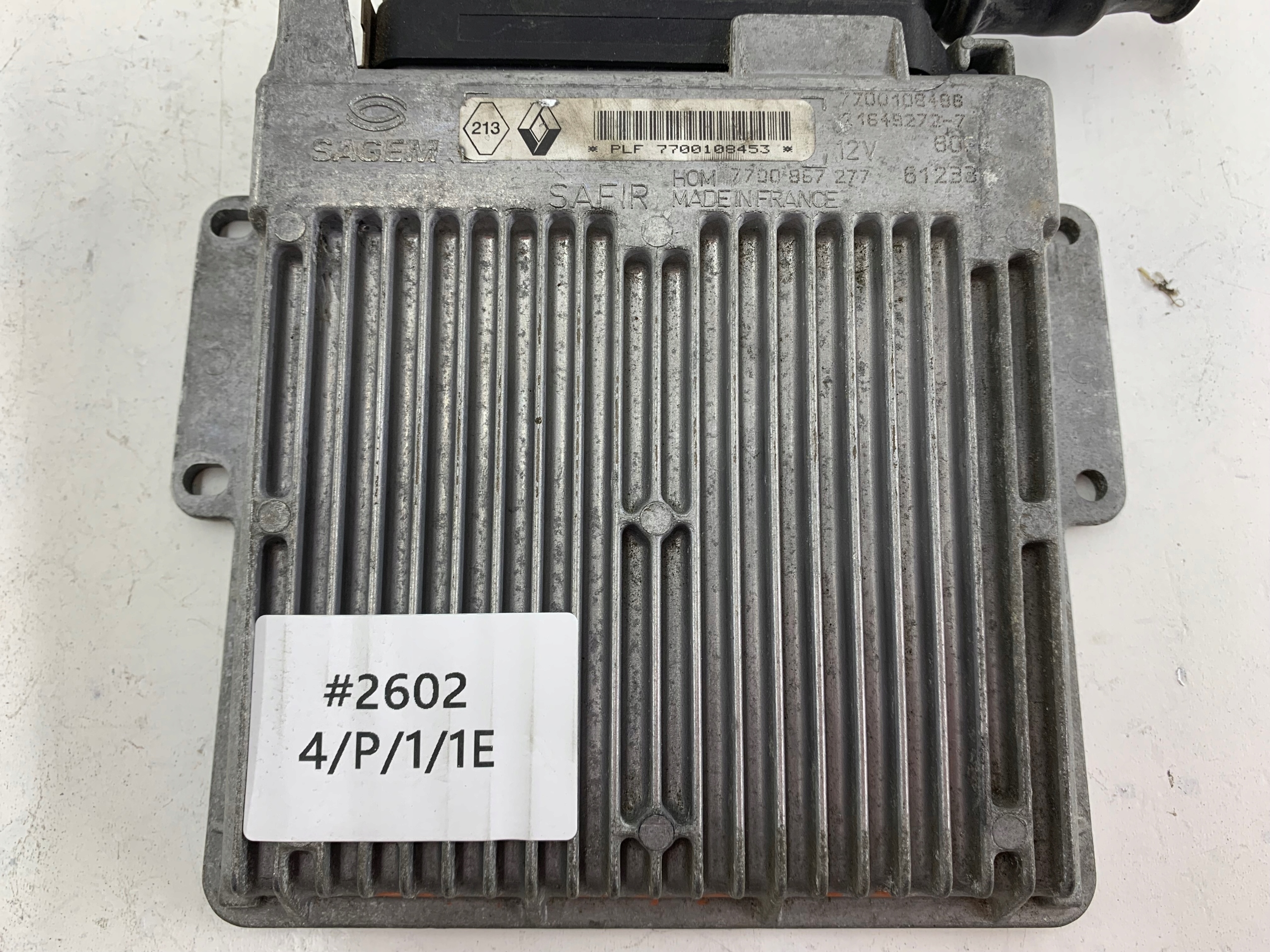 RENAULT CLIO II 1.2 control unit of the engine 7700108453