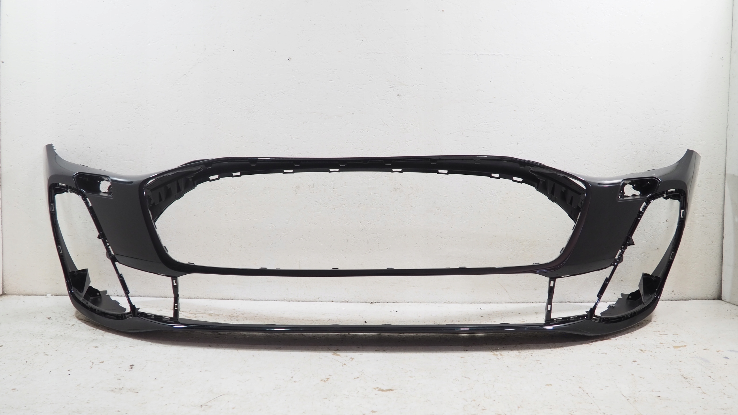 Audi A5 B10 S Line bumper front front 8B3807437A