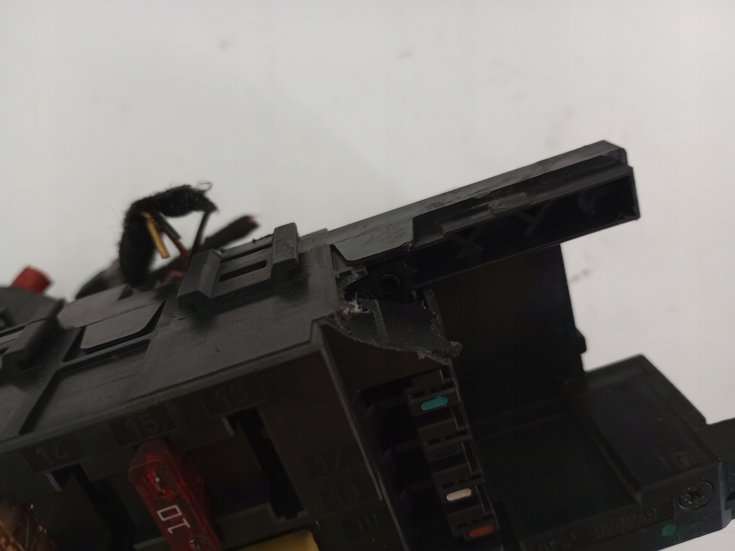 MERCEDES C W203 SKRZYNKA BEZPIECZNIKÓW MODUŁ SAM 0035455101 EUROPA Producent części Mercedes-Benz OE