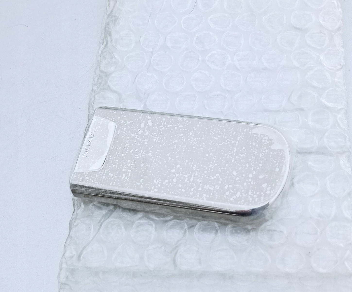 Nokia 8800 Silver Fabrycznie NOWY Oryginał 100% Unikat Telefonu Nokia 8800 Producent Nokia