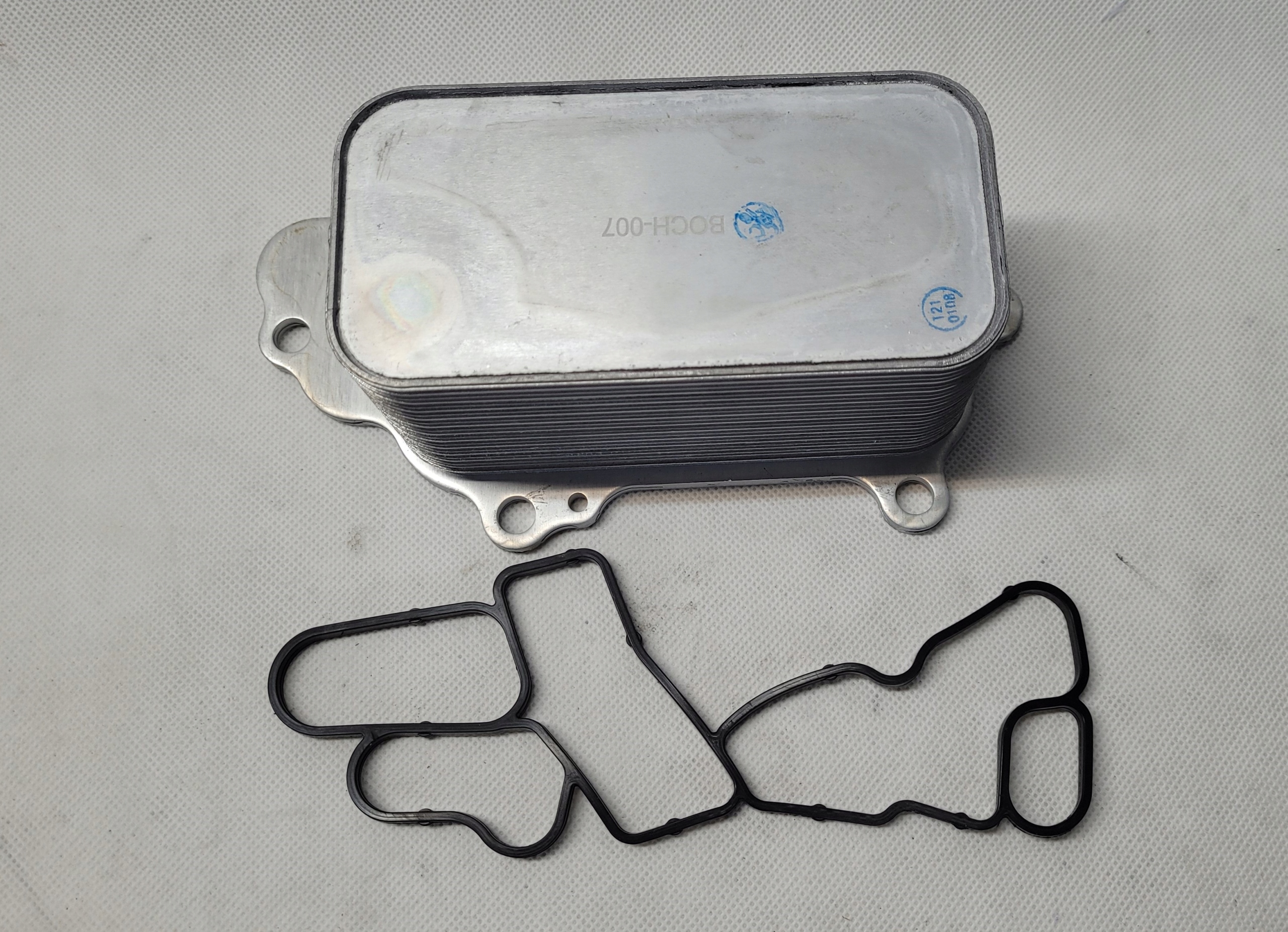 JEEP GRAND WK2 VM63D 3.0D CHŁODNICA OLEJU SILNIKA