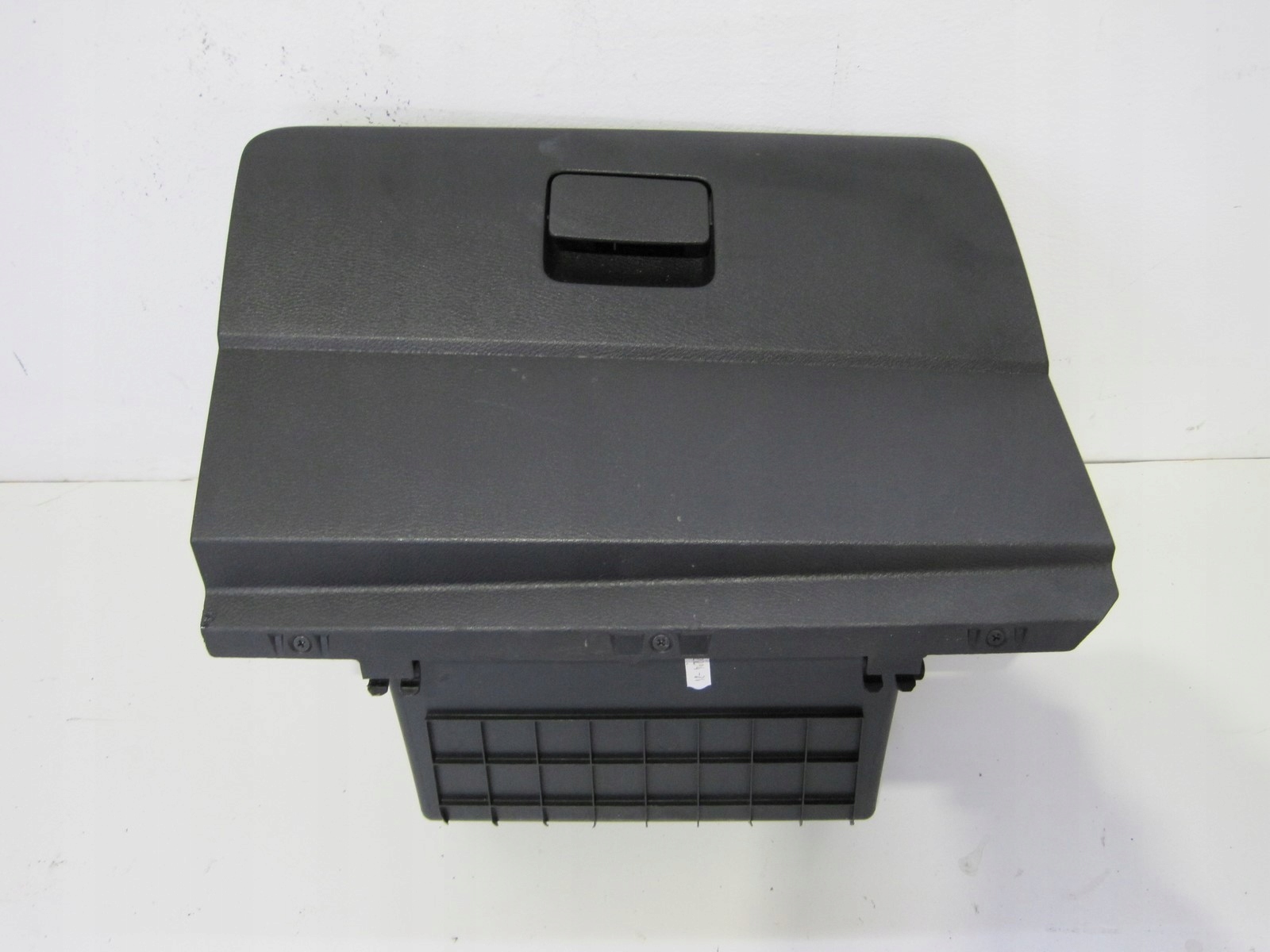 бардачок nissan MICRA K14