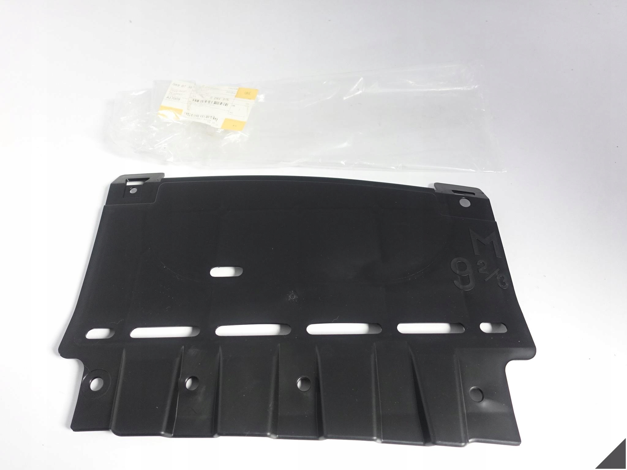 BMW 3 E92 E93 m-packet LCI LIFT 06-13 central spoiler cover bumper rear part