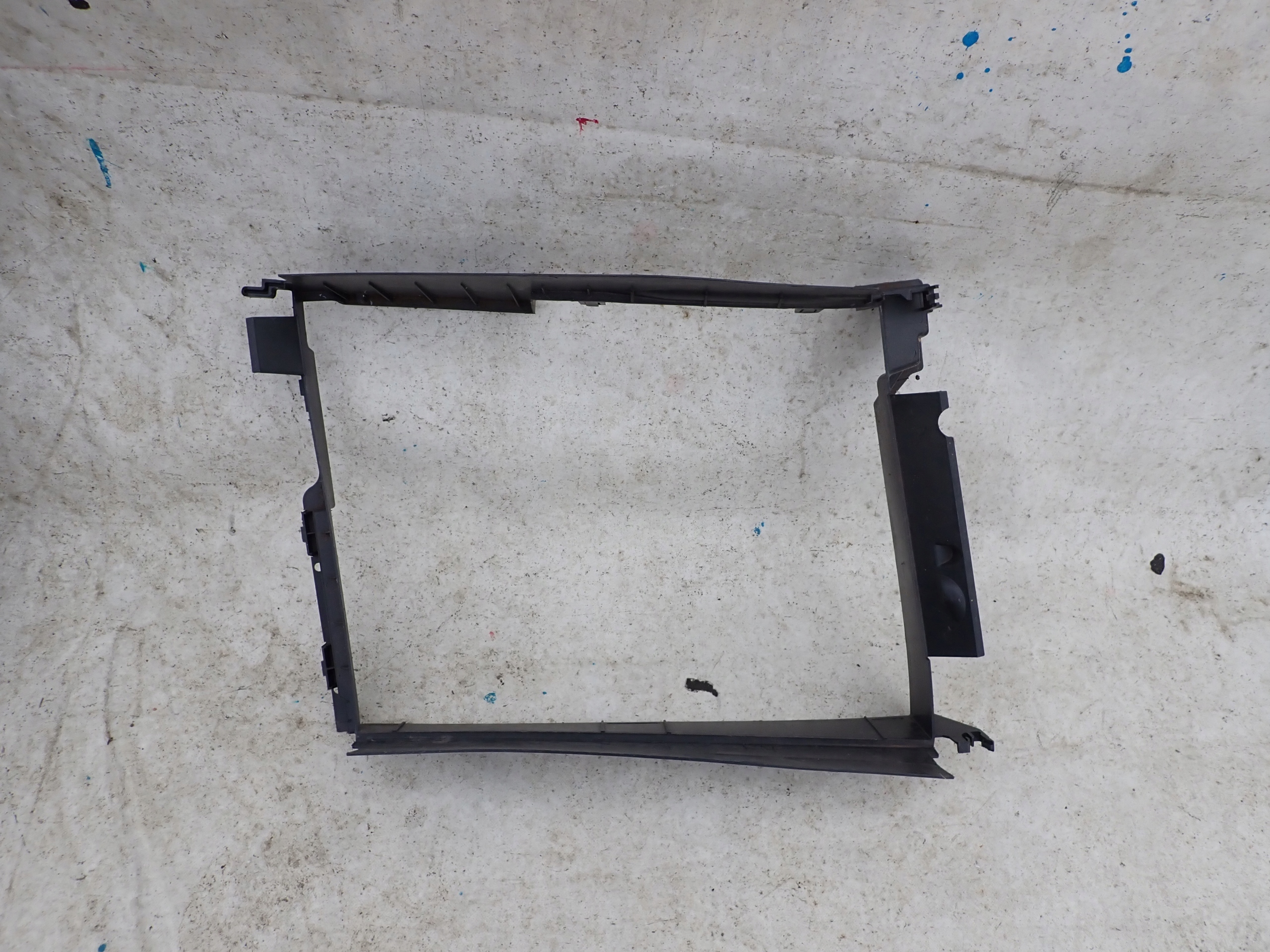 RENAULT CLIO IV CAPTUR steering wheel, intake air 215592894R