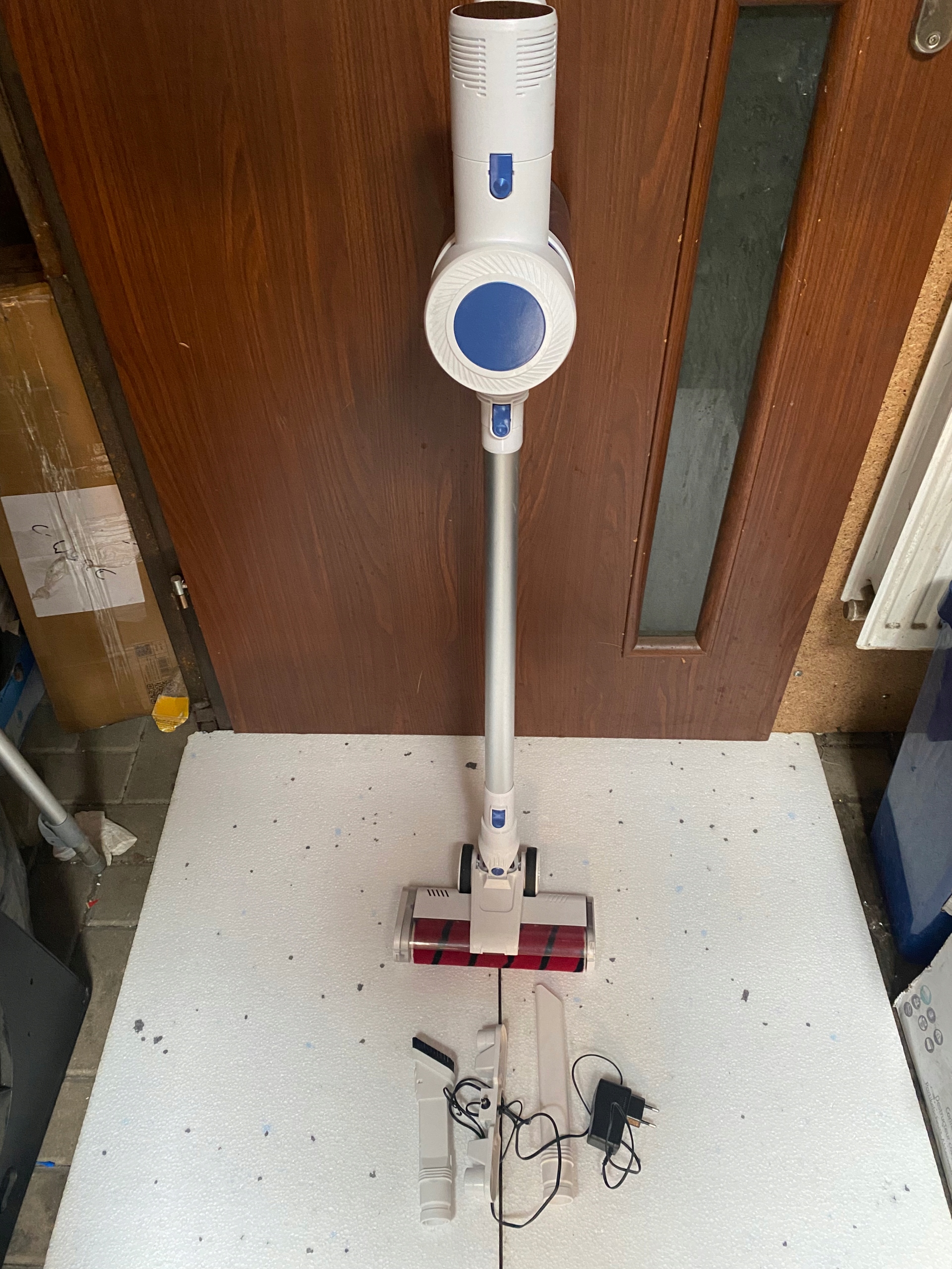 Odkurzacz bezprzewodowy AREBOS Kod producenta AR-HE-HSSES