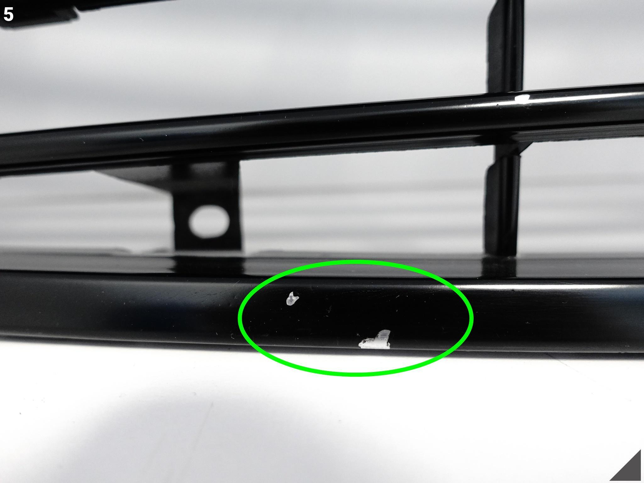 MASERATI QUATTROPORTE V 5 04-08 M139 (PRZED LIFTEM) GRILL ATRAPA PRZÓD Kolor do lakierowania