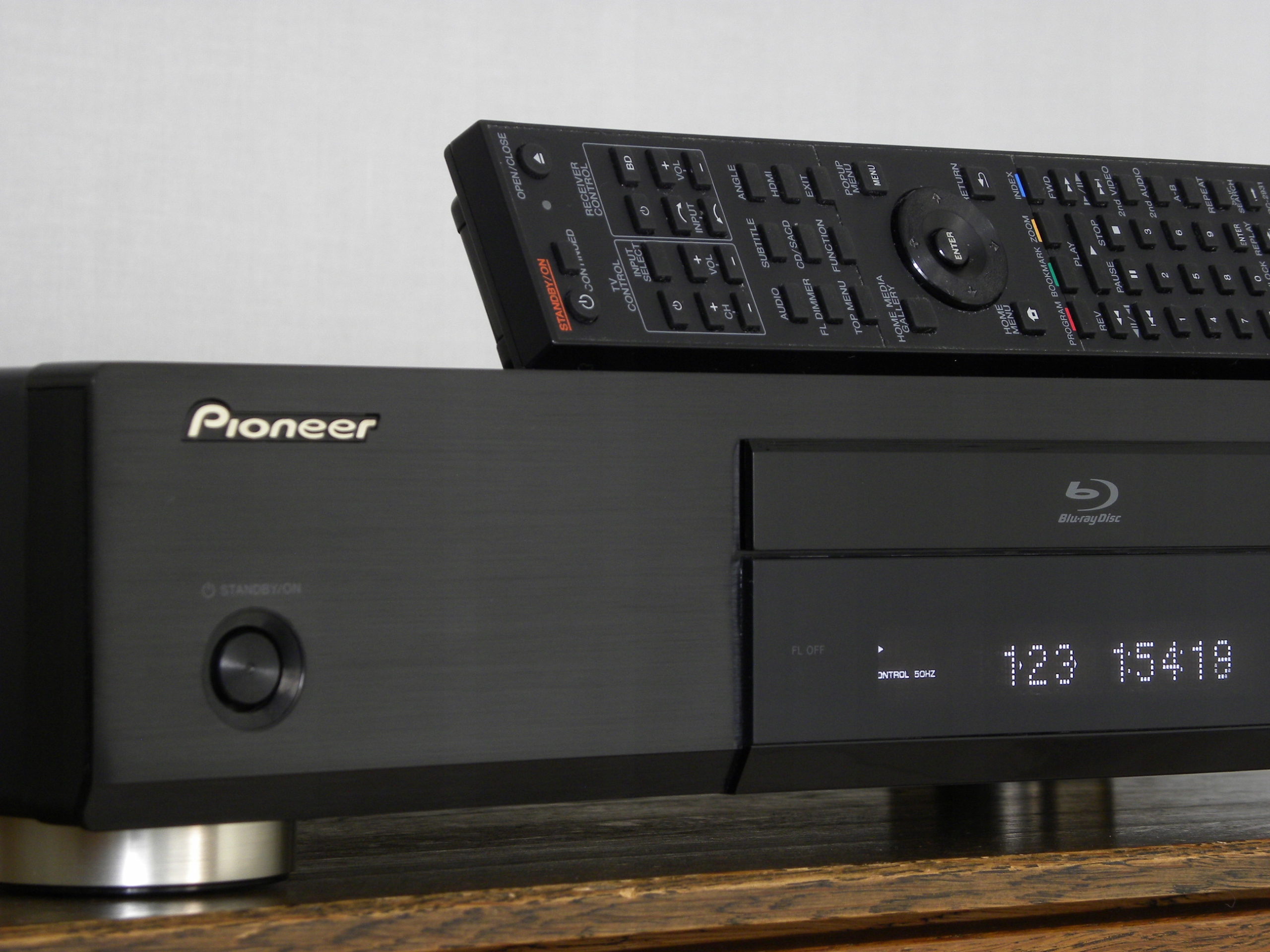 PIONEER BDP-450 - odtwarzacz blu-ray/DVD/CD/SACD, wysoki PIONEER BDP-450 - odtwarzacz blu-ray/DVD/CD/SACD, wysoki