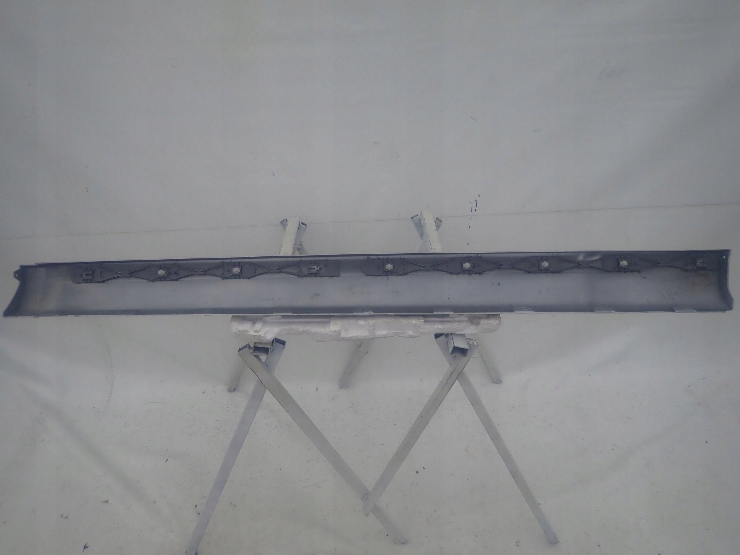 SKODA YETI LIFT threshold right moulding threshold right