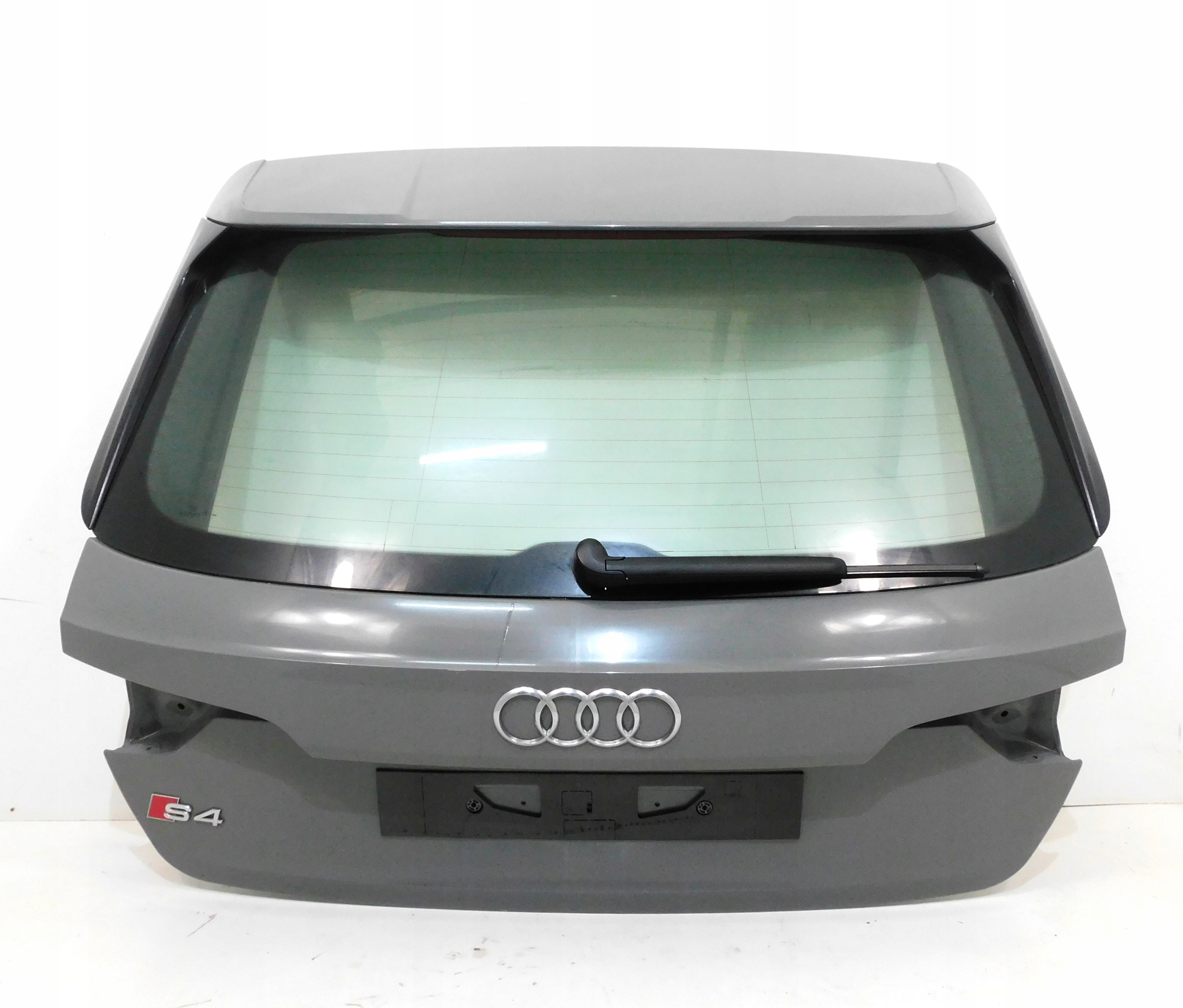 AUDI s4 A4 B9 8W s line KOMBI KLAPA BAGAZNIKA LY7C