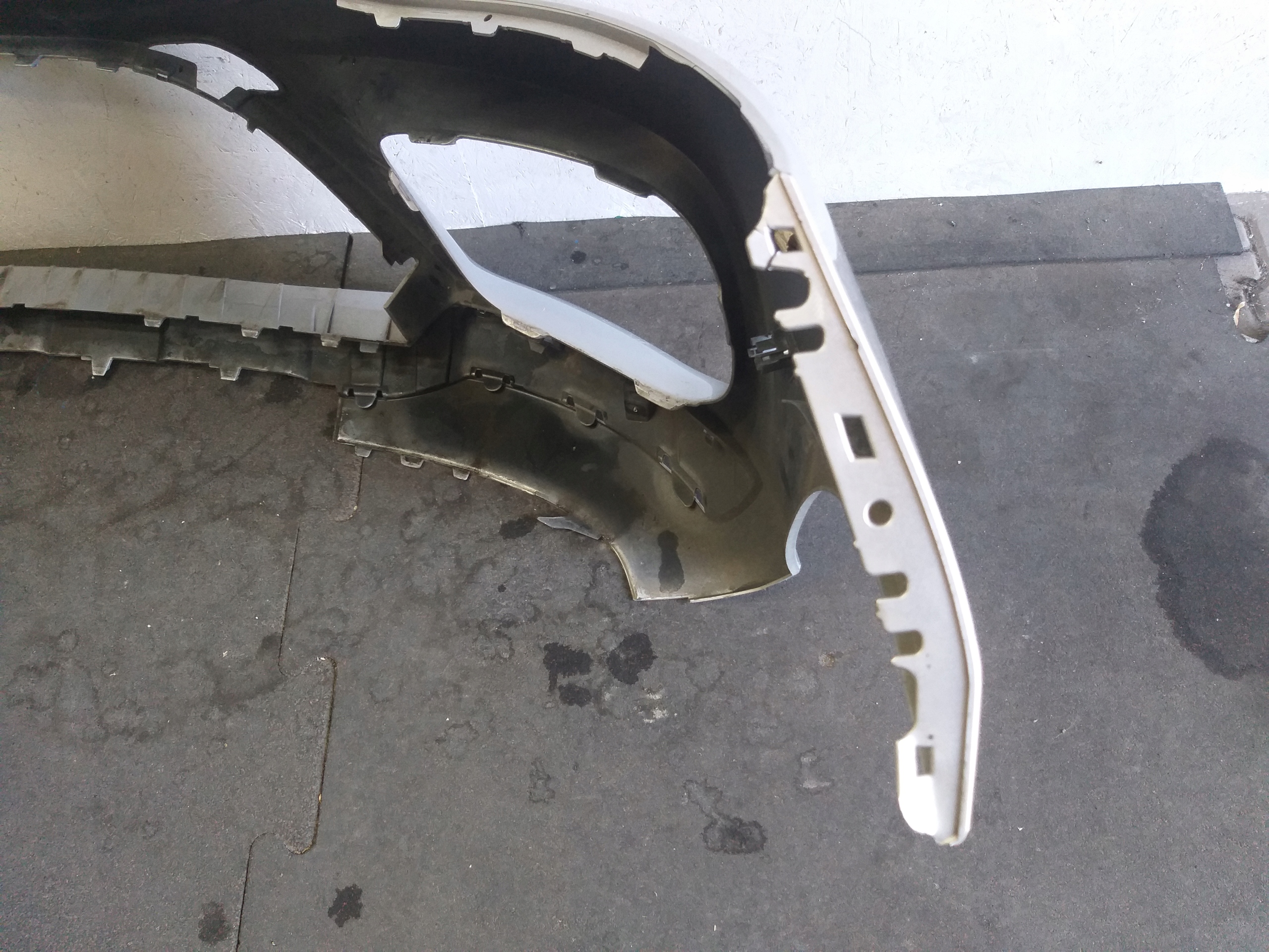 BUMPER FRONT MERCEDES GLE W166 AMG