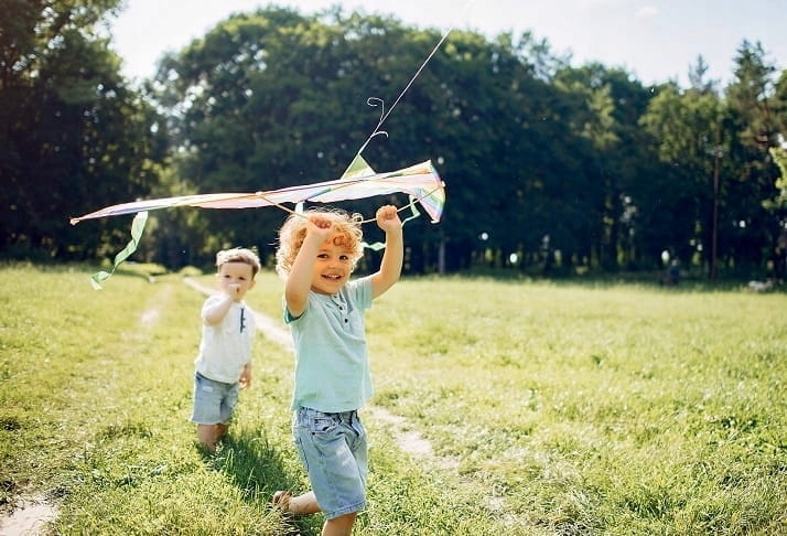 LATAWIEC KOLOROWY W PASKI DUŻY 115CM DLA DZIECI Kod producenta LATAWIEC KOLOROWY