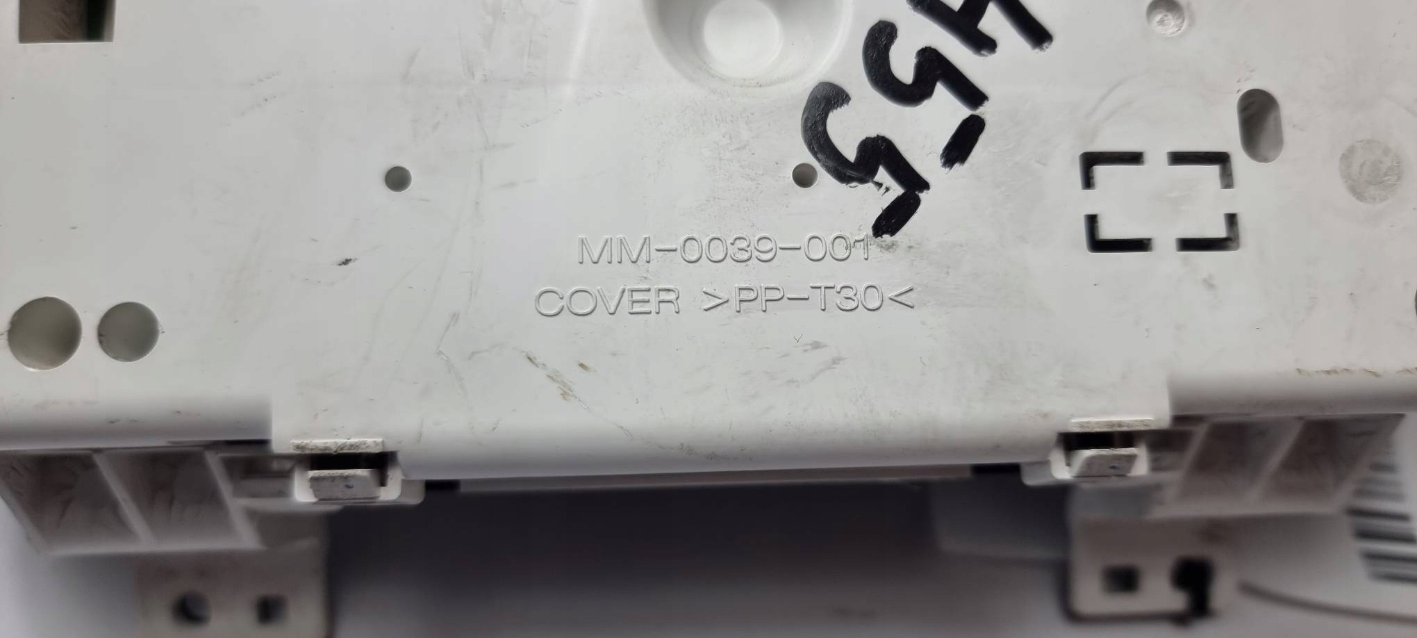 dials clock 8100B638 MITSHUBISHI L200
