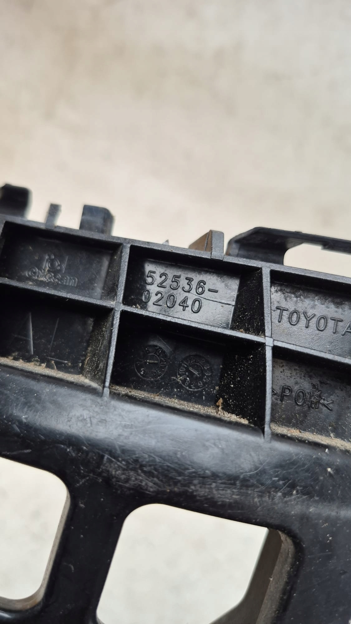 TOYOTA AURIS II 2 12-18 holder support left front front