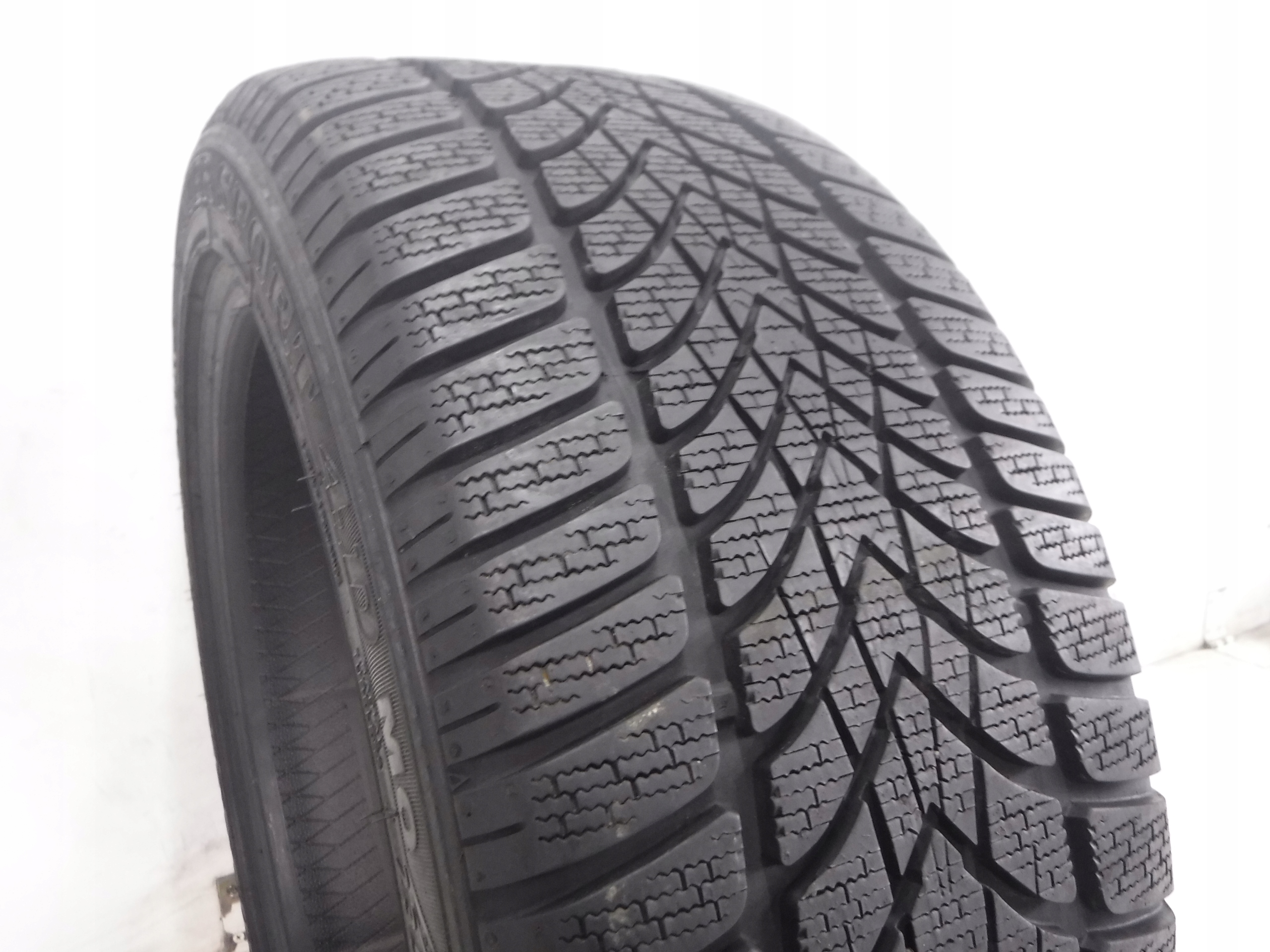 OPONA ZIMOWA 235/45/17 94H DUNLOP SP WINTER SPORT 4D MO M+S Model SP Winter Sport 4D