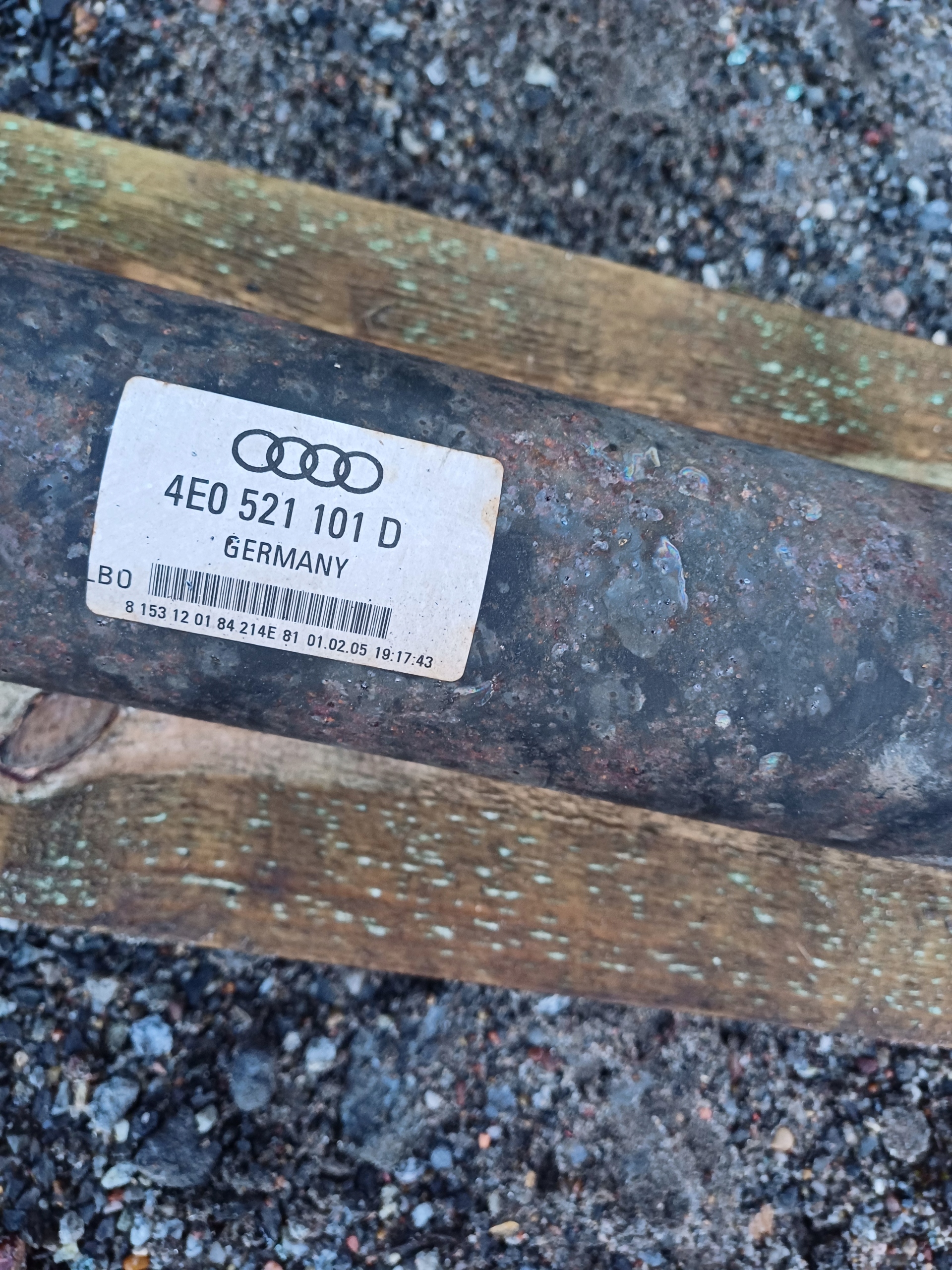 AUDI A8 D3 3.0 TDI cardan 4E0521101D
