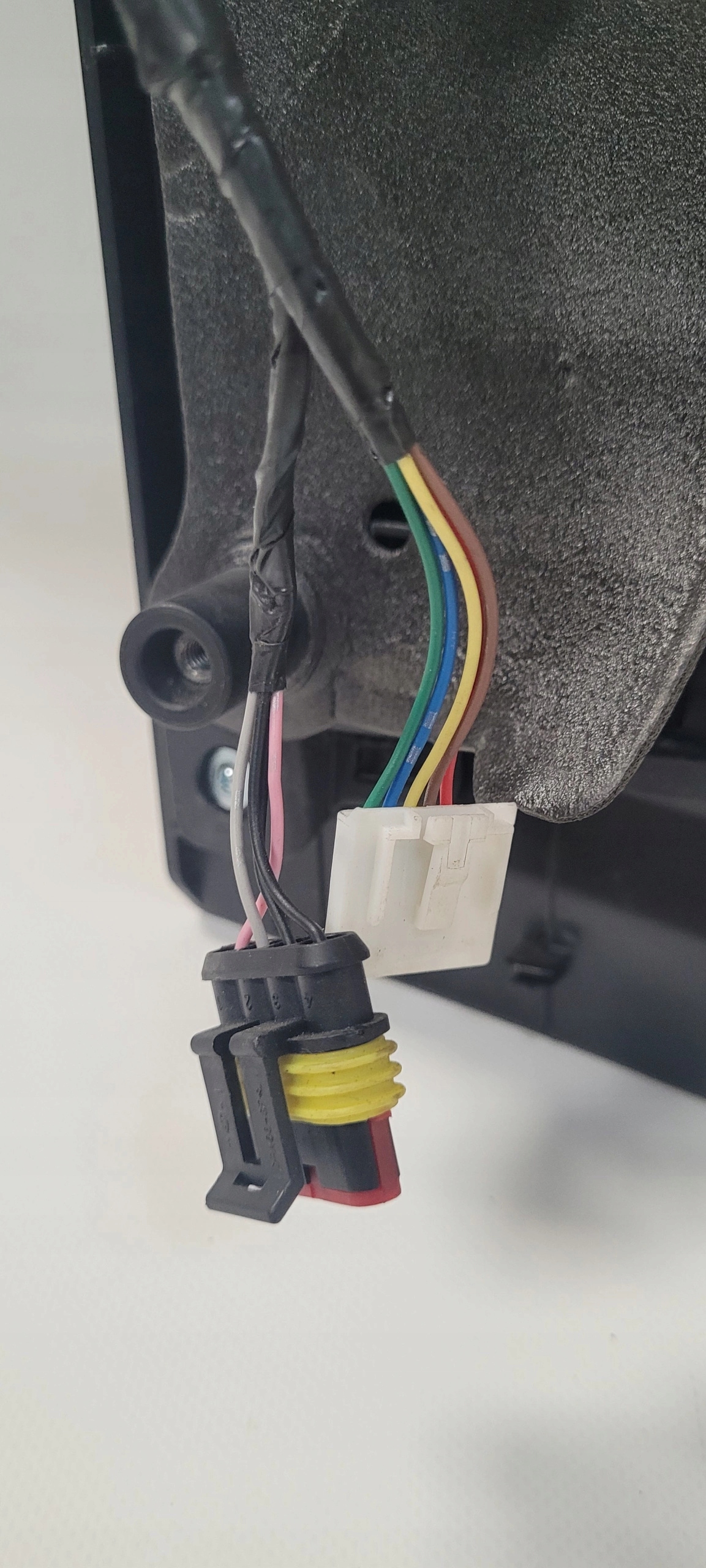 LUSTERKO LEWE IVECO DAILY IV 2014 4+5 9 PIN EUROPA Kolor czarny