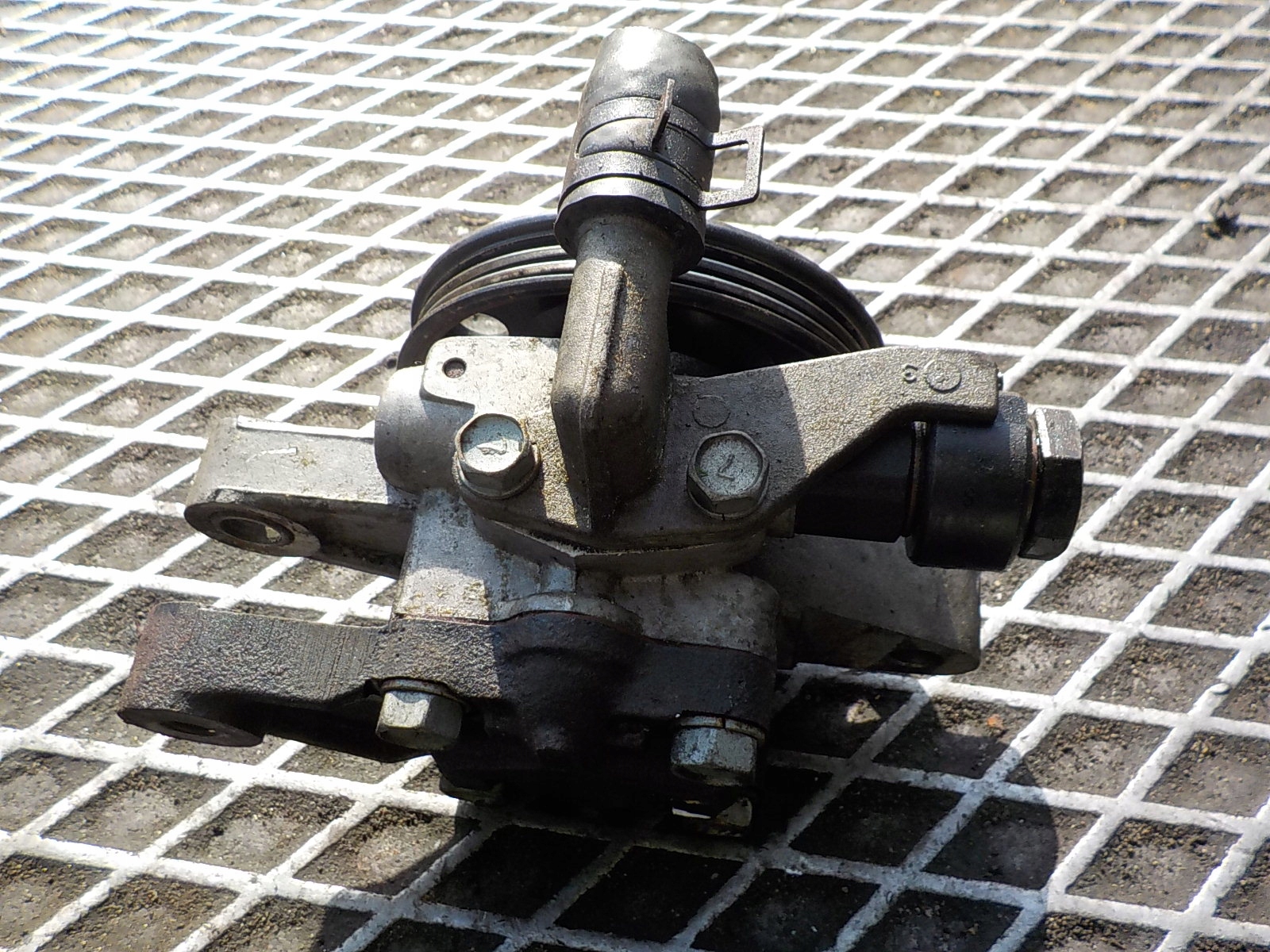 HYUNDAI LANTRA 1.6 16V B servo pump 57100-20151
