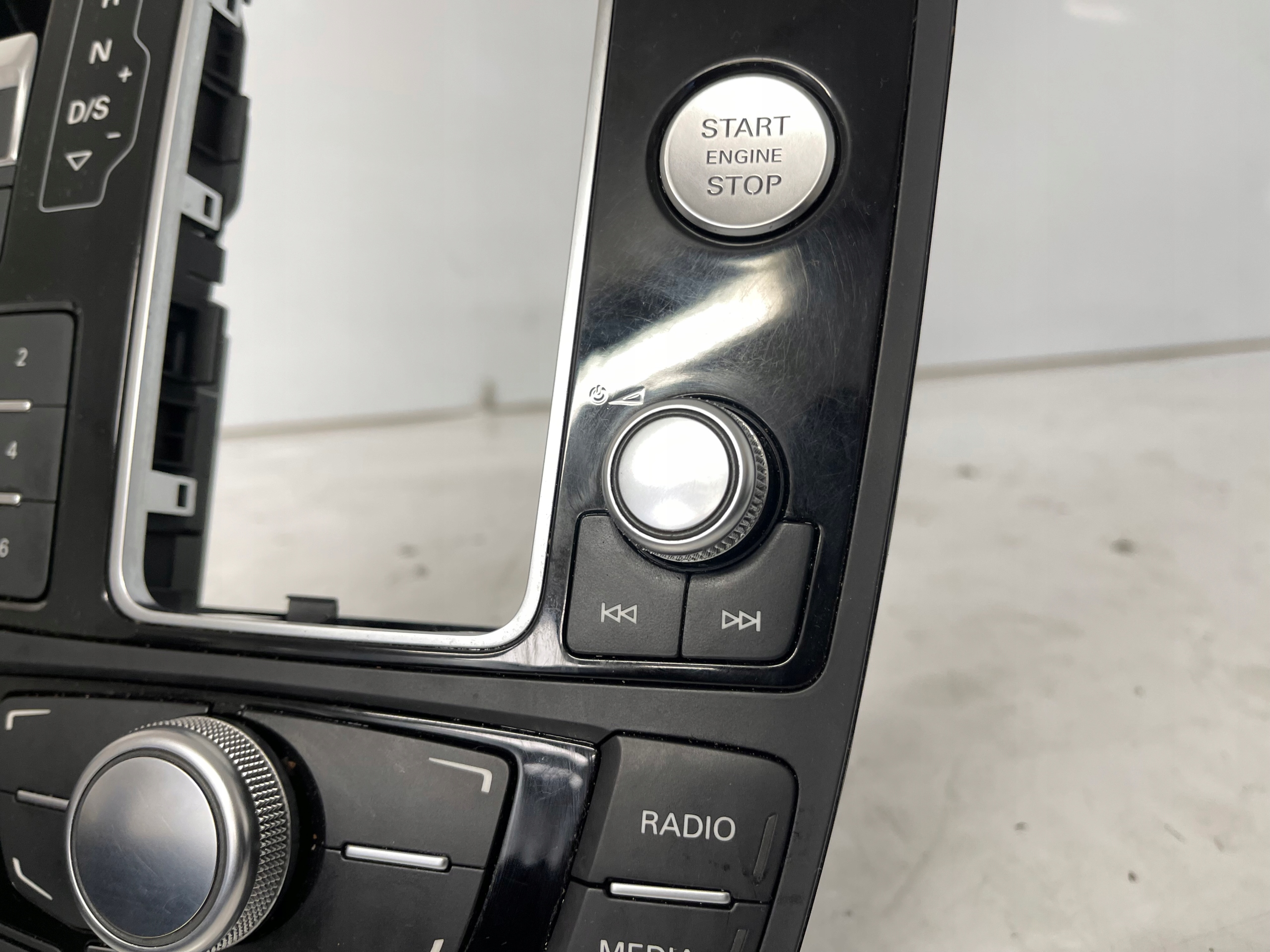 AUDI A6 C7 MMI control panel multimedialna navigation 4G1919612K EUROPA