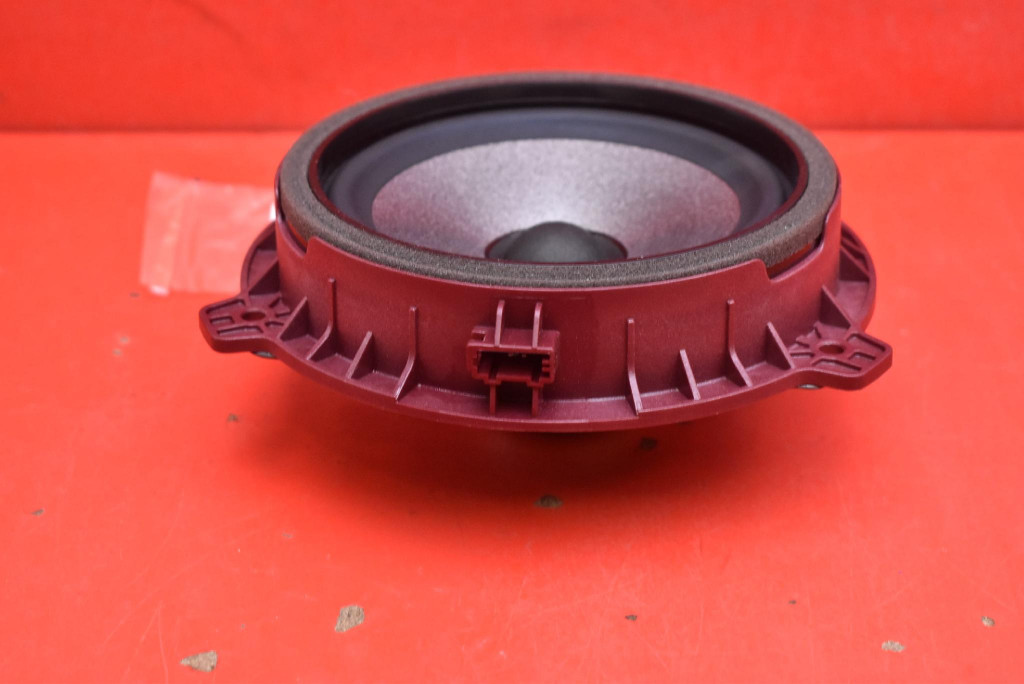 speaker left rear part 96340-CV100 KIA EV6 21