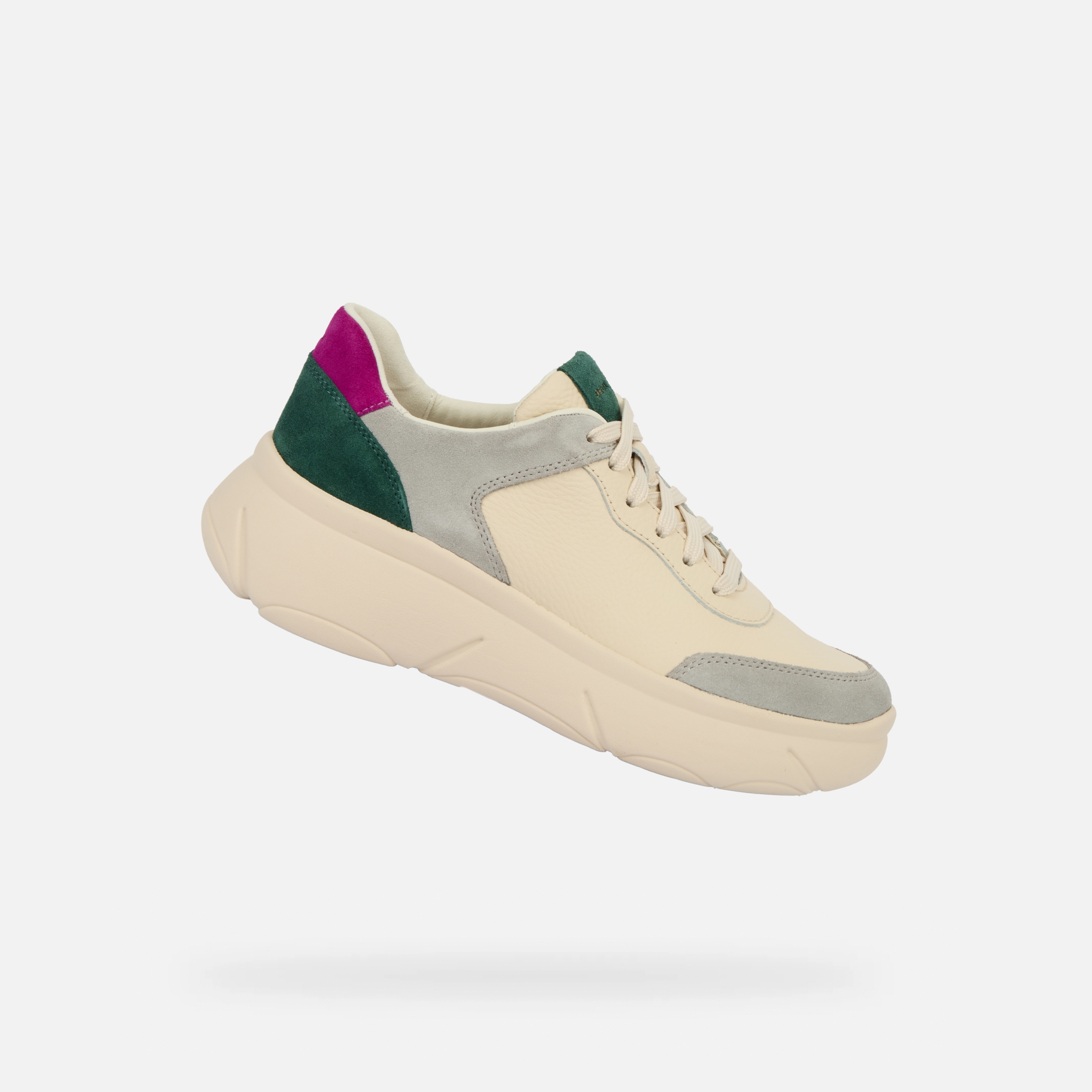 Geox Krémové dámské tenisky Geox Nebula 2.0 X